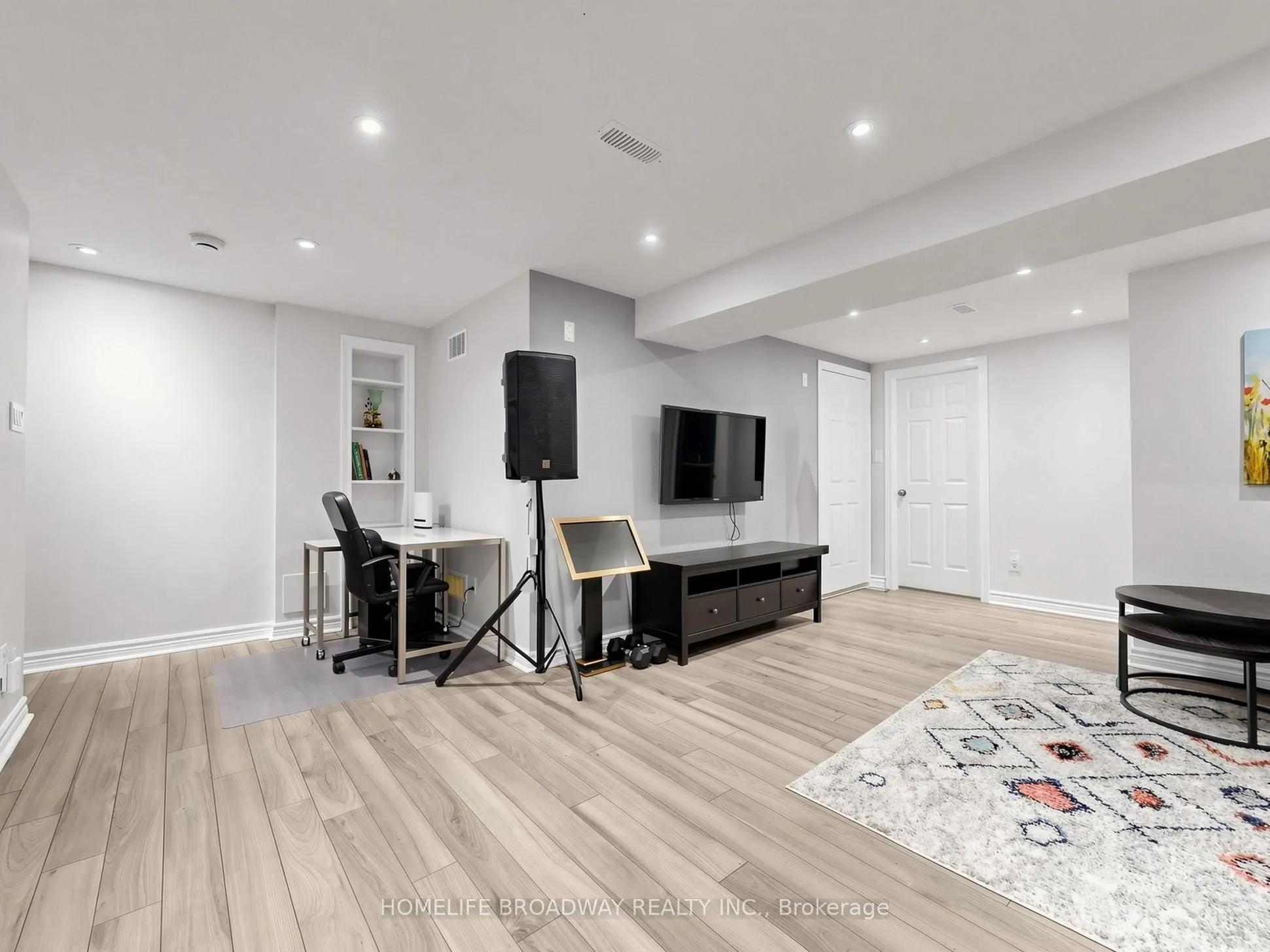 9 Earnshaw Drive