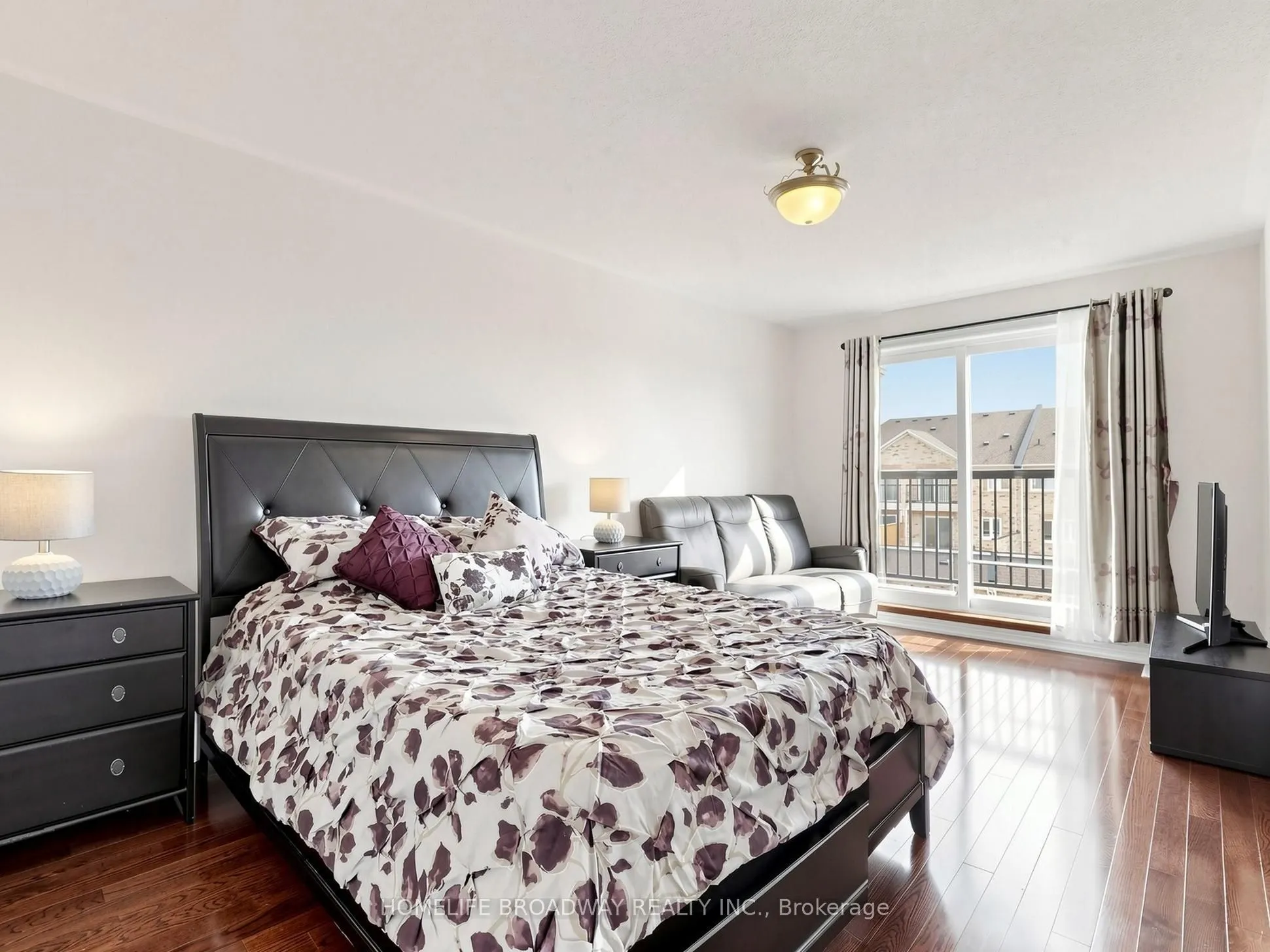 9 Earnshaw Drive