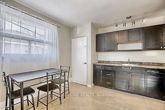 167 Septonne Avenue #Main Fl