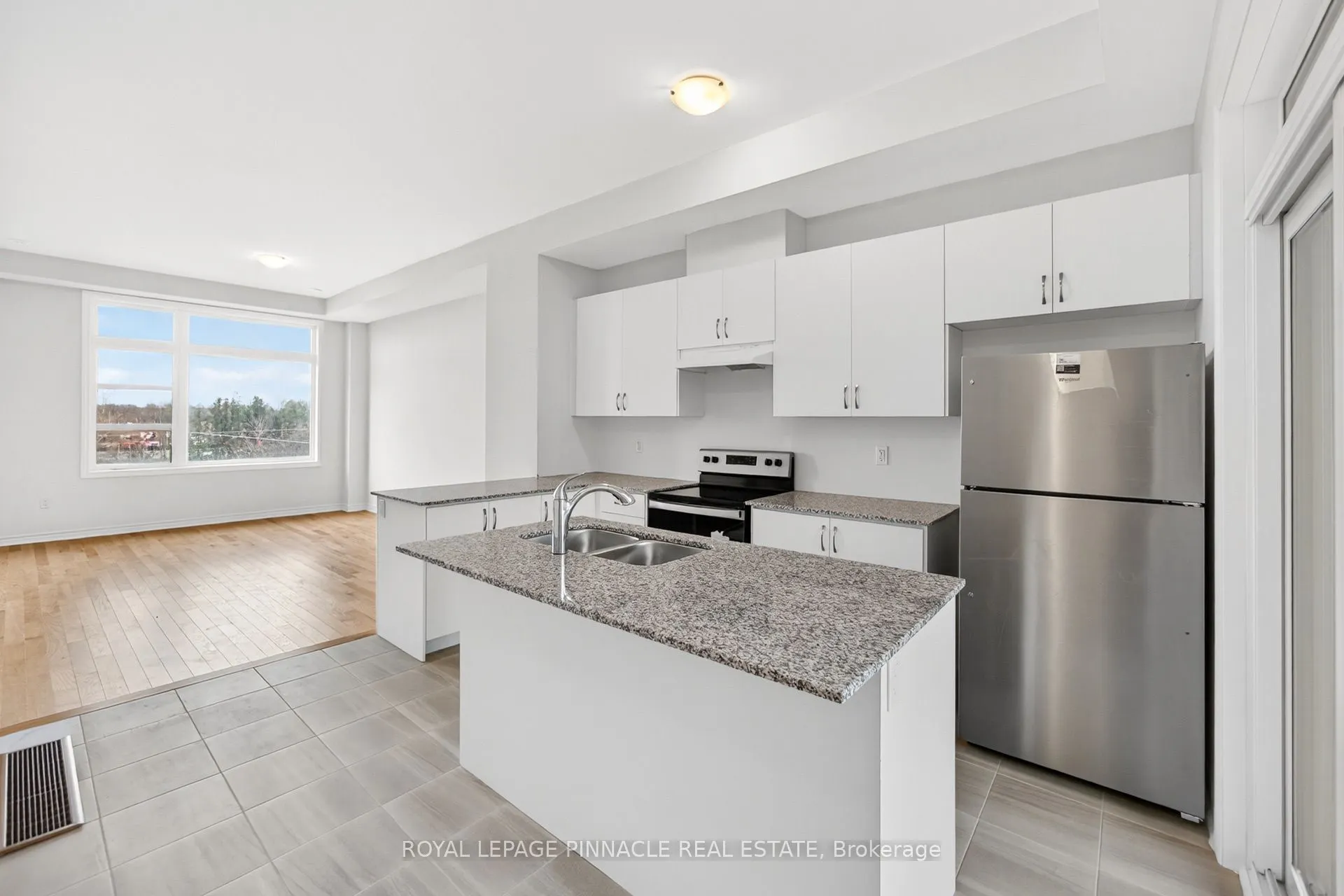 69 Inverary Crescent
