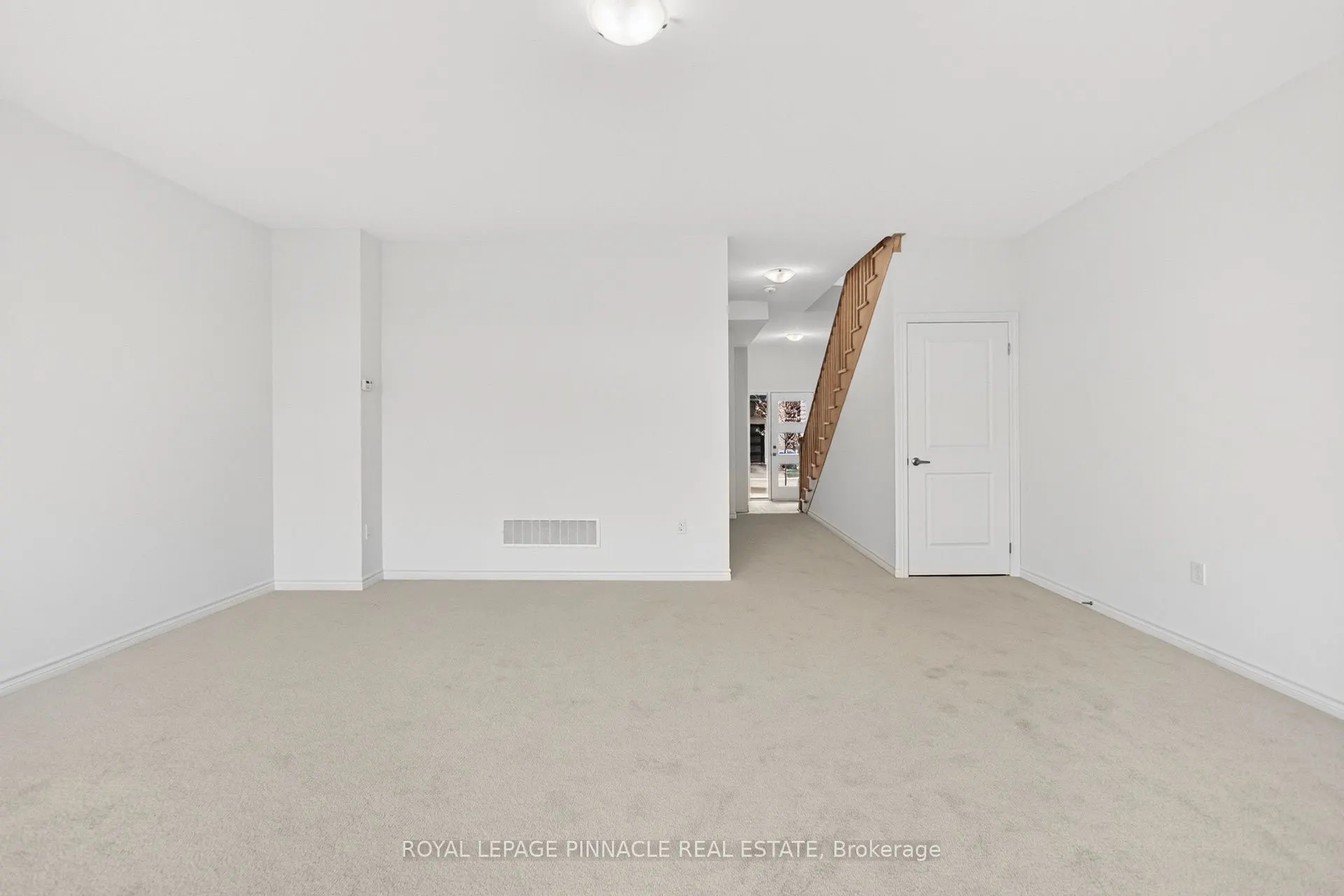 69 Inverary Crescent