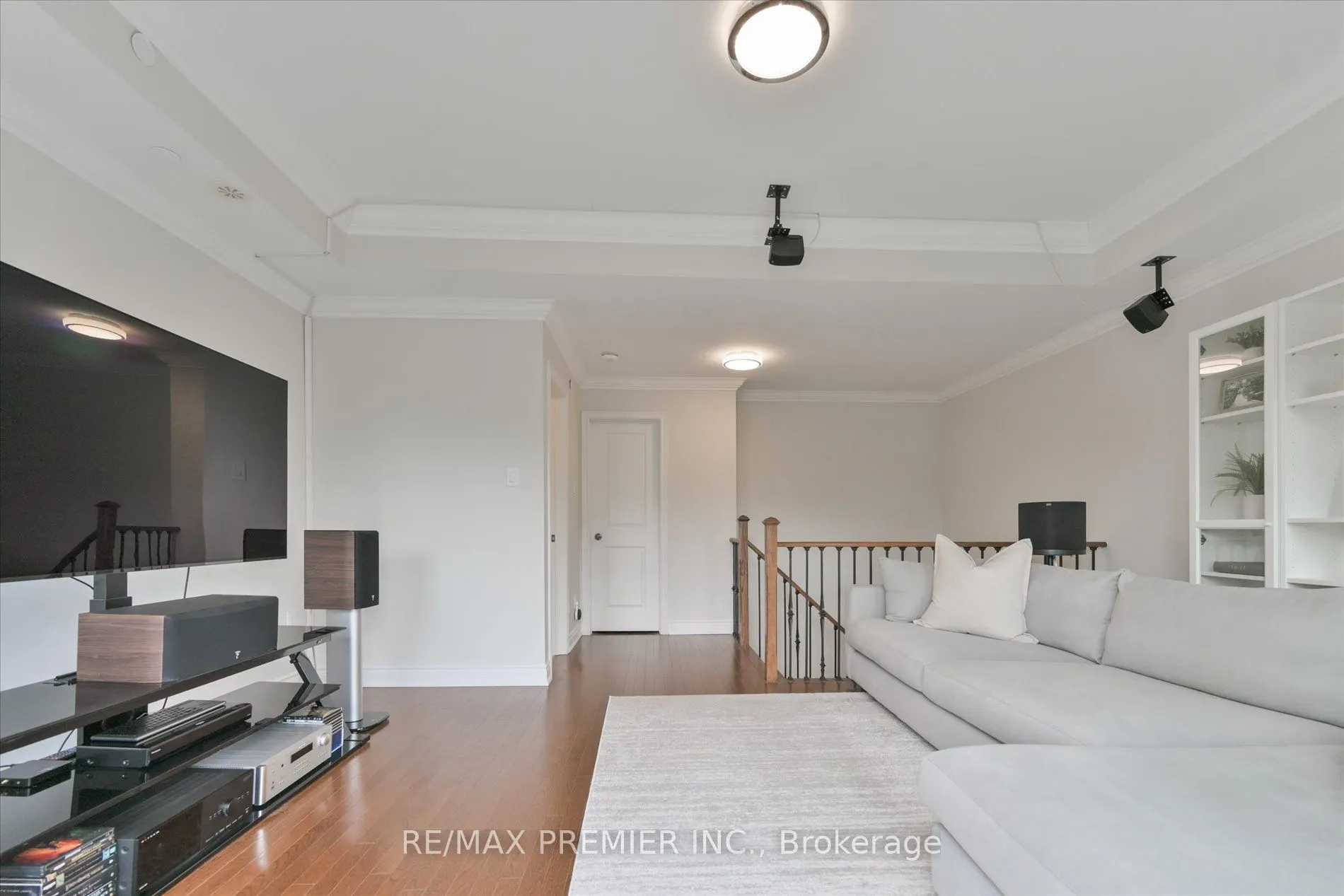 1331 Major Mackenzie Drive #114