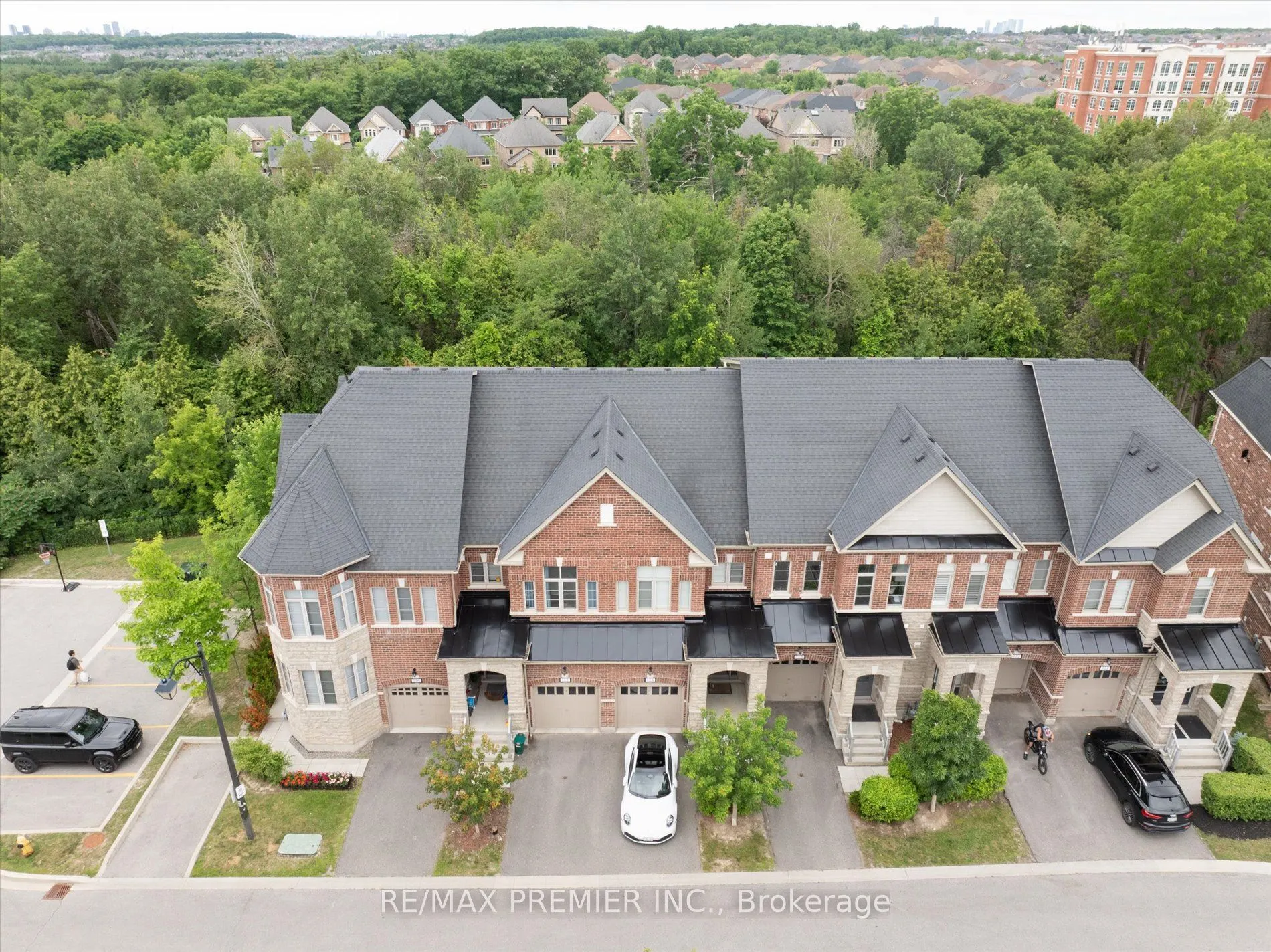 1331 Major Mackenzie Drive #114