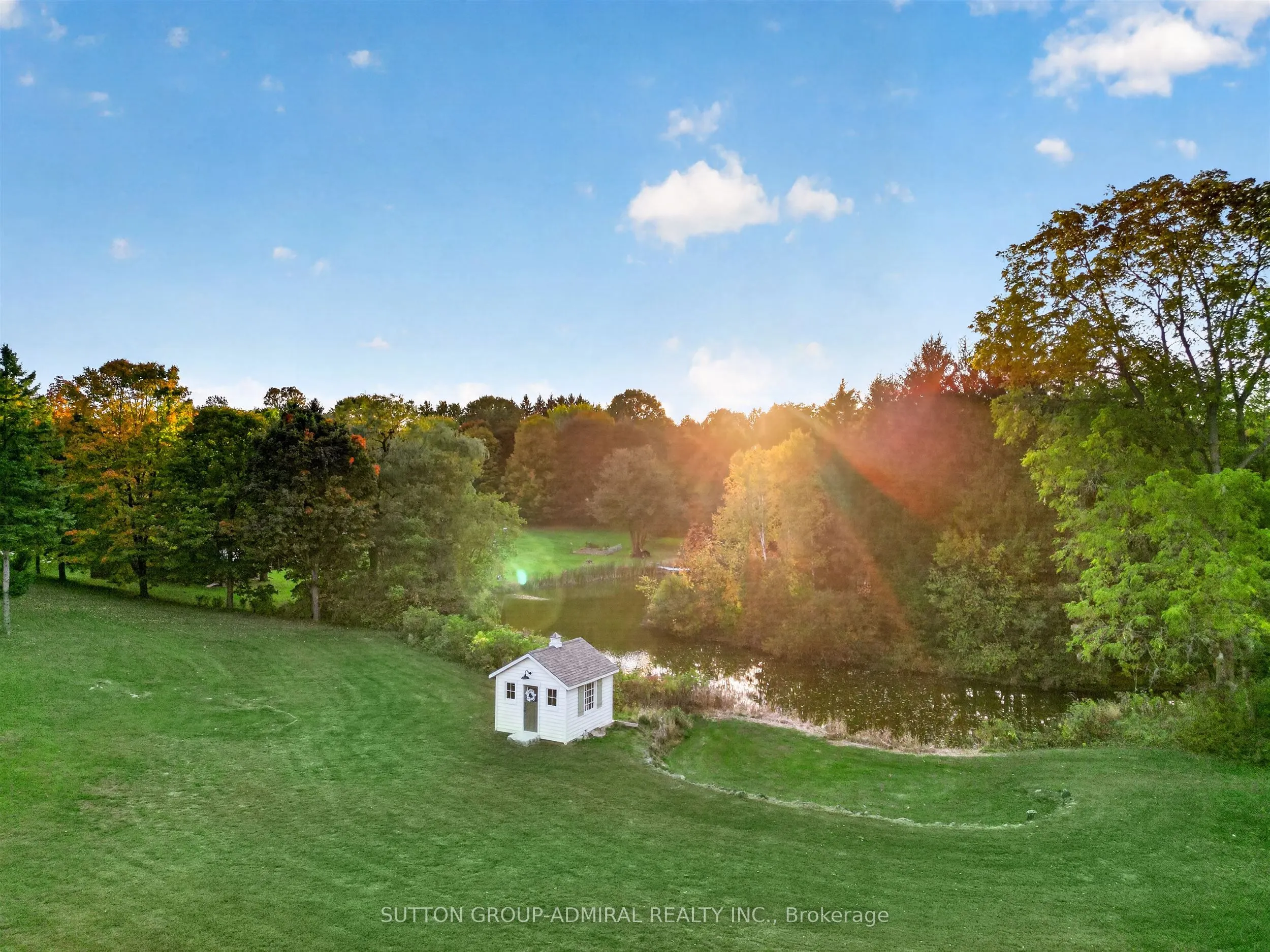 8400 19th Sideroad
