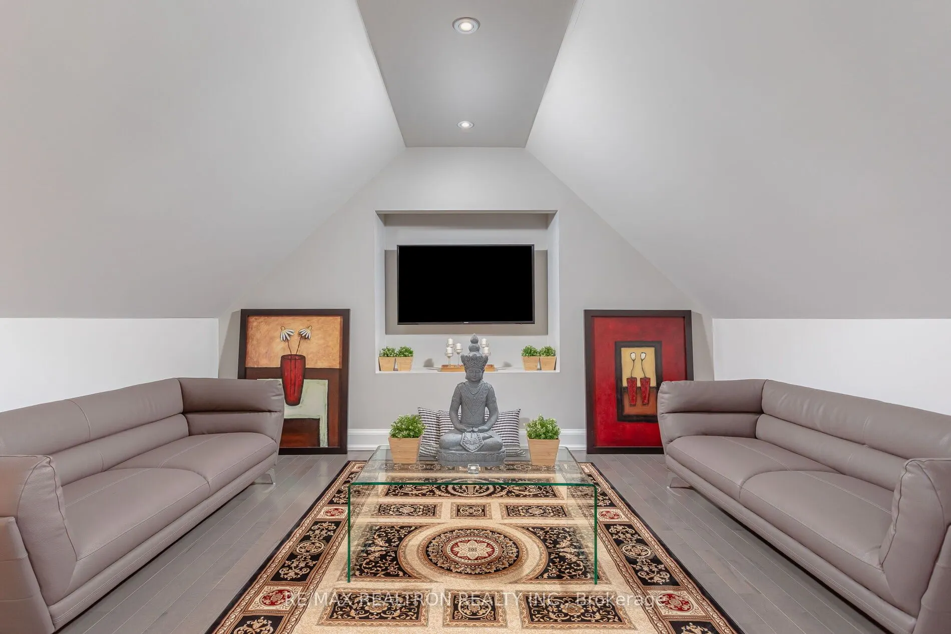3 Oakbank Road