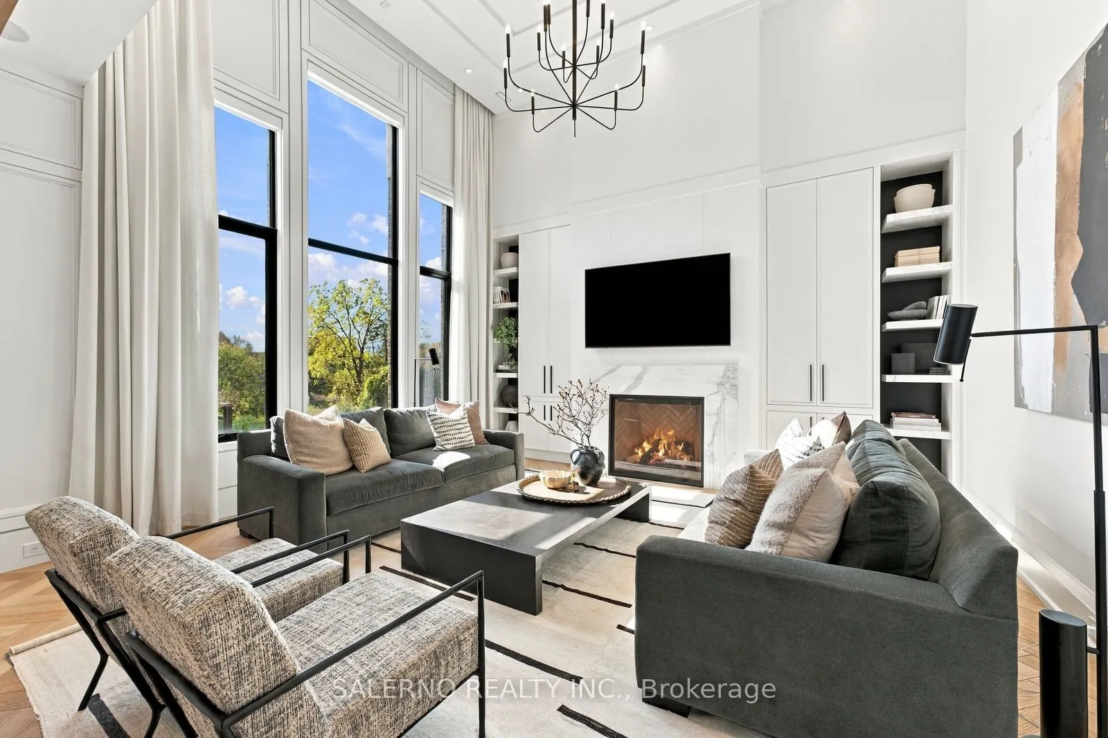 6 Curtis Crescent
