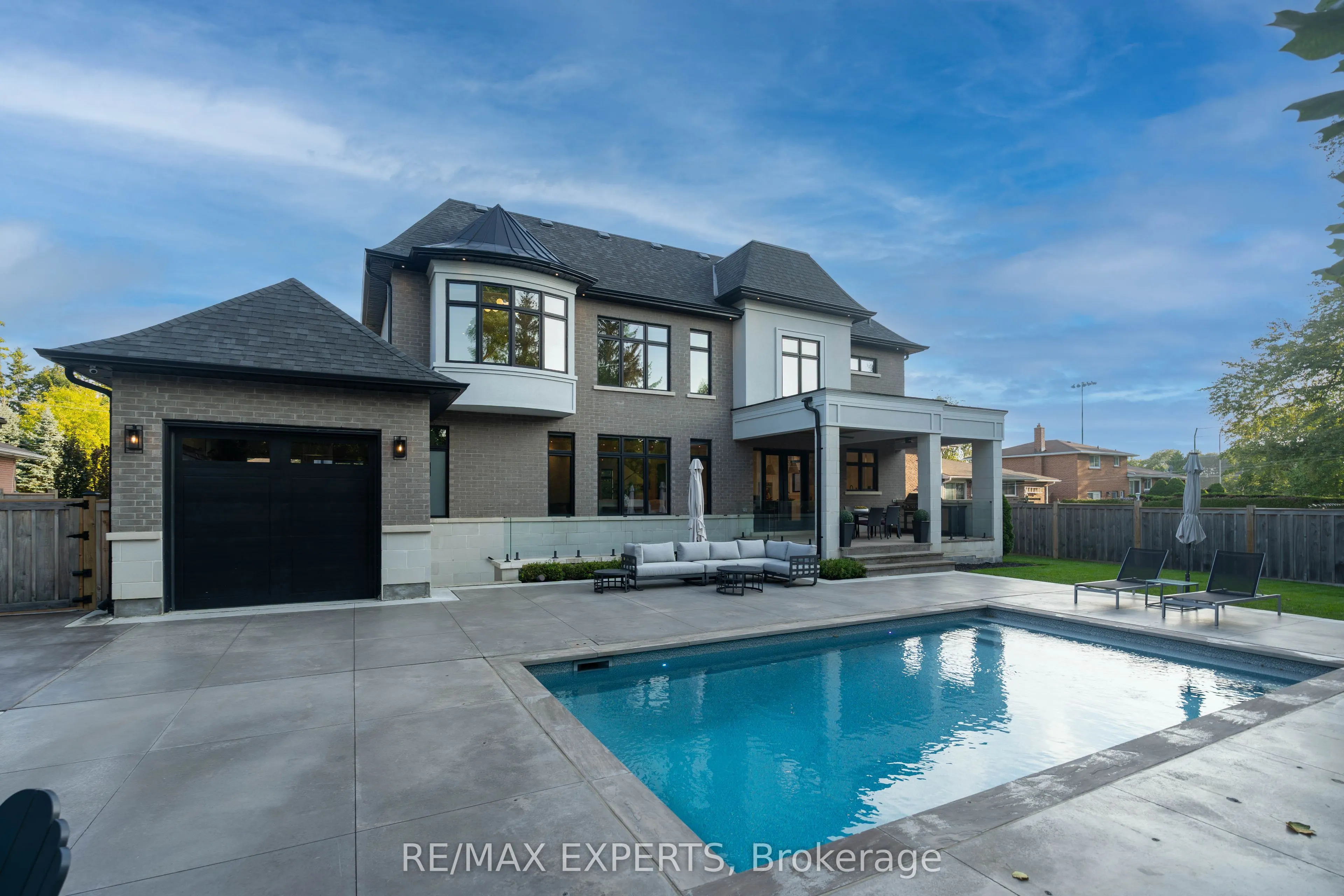 108 Hollingsworth Drive