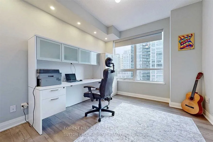 85 North Park Road #605