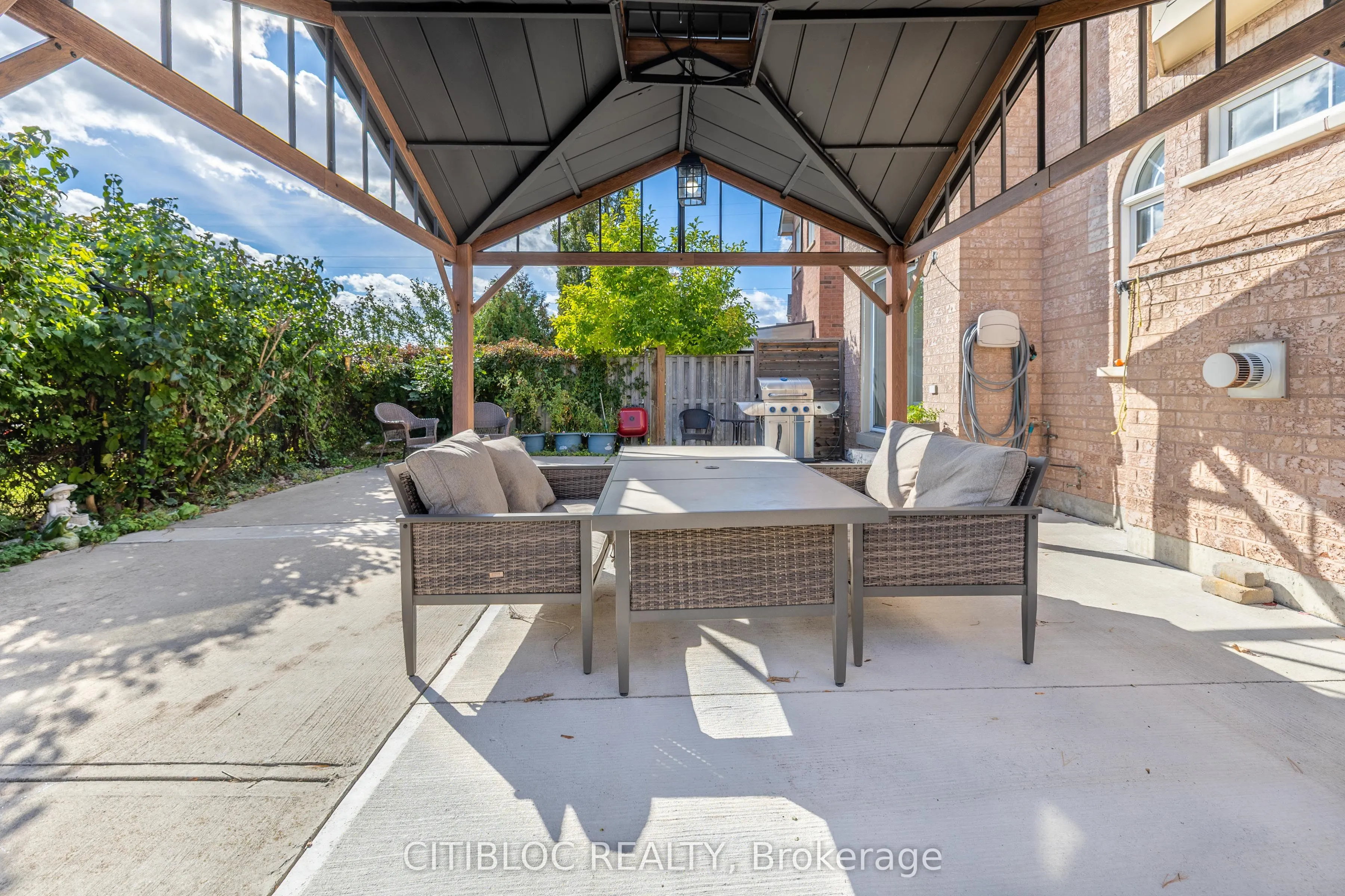 121 Silverado Trail