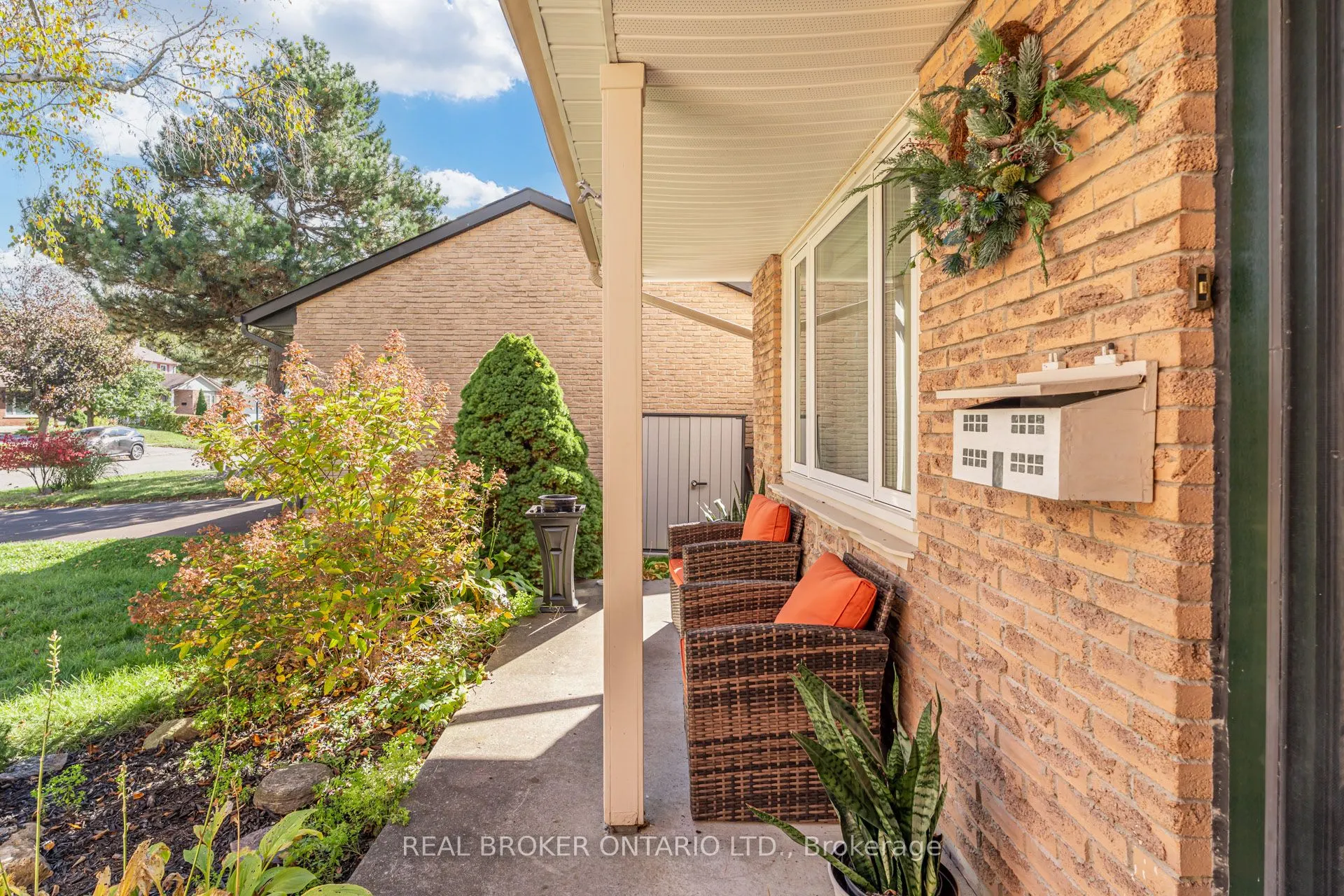 96 Rutledge Avenue