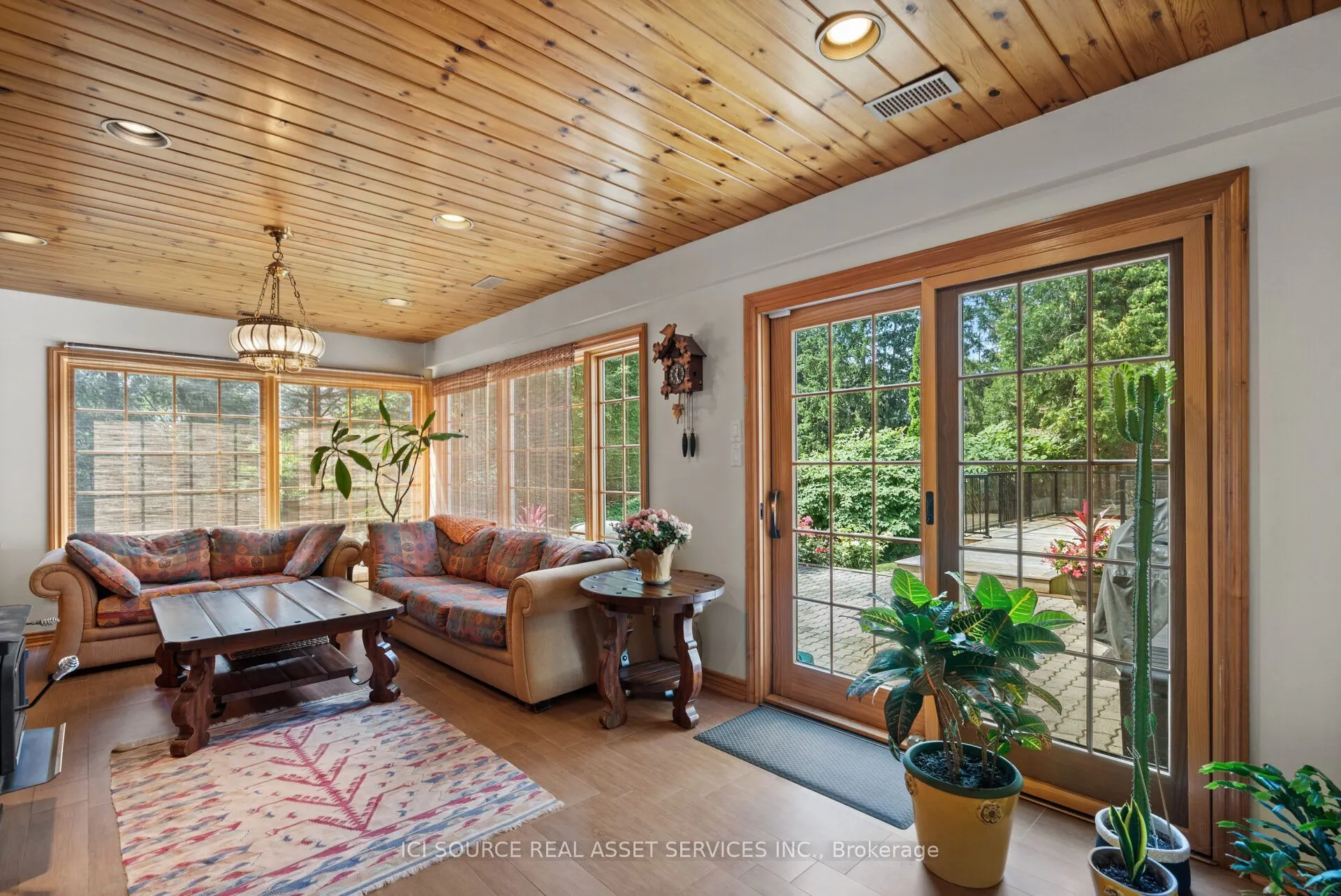 109 Highland Lane