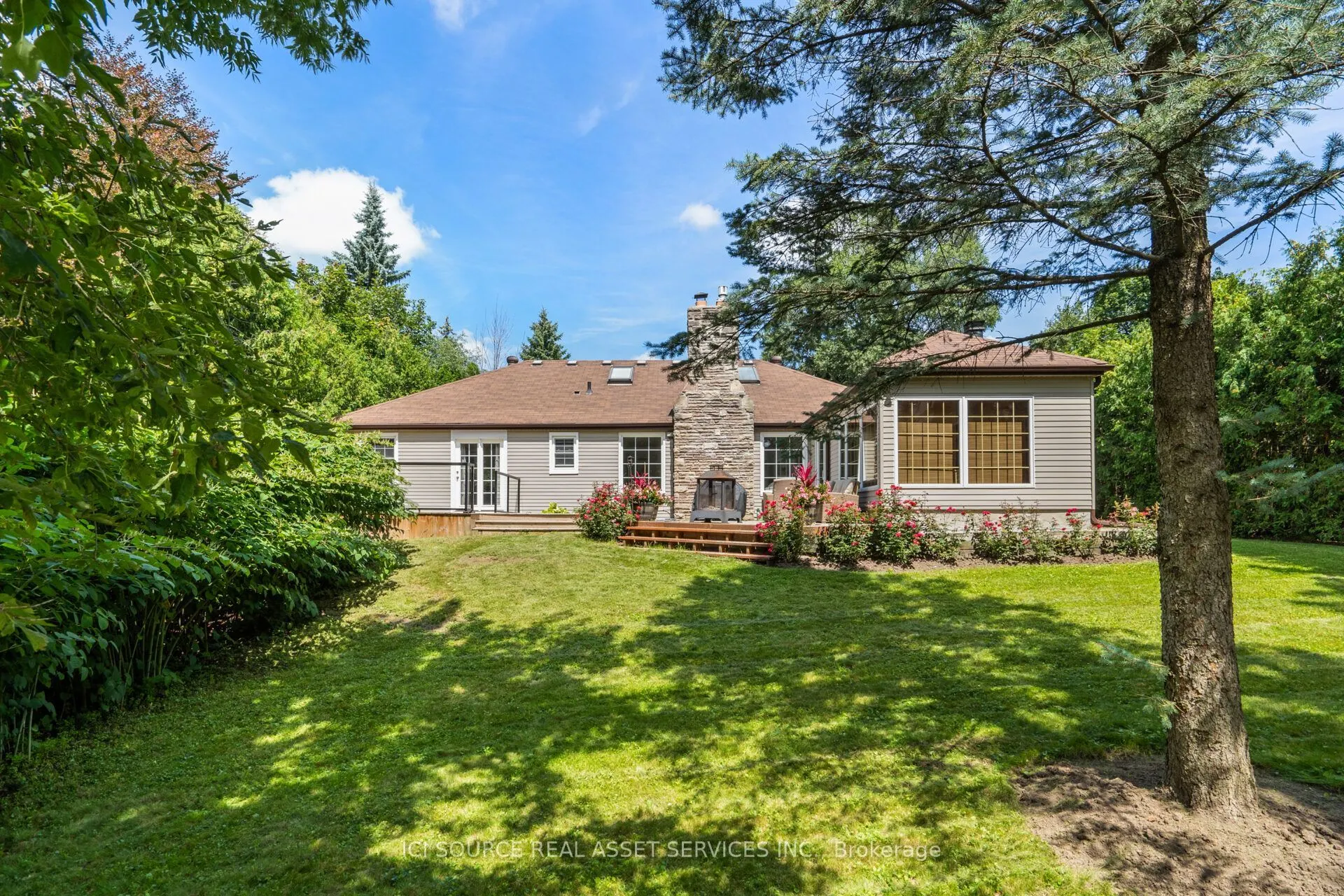 109 Highland Lane