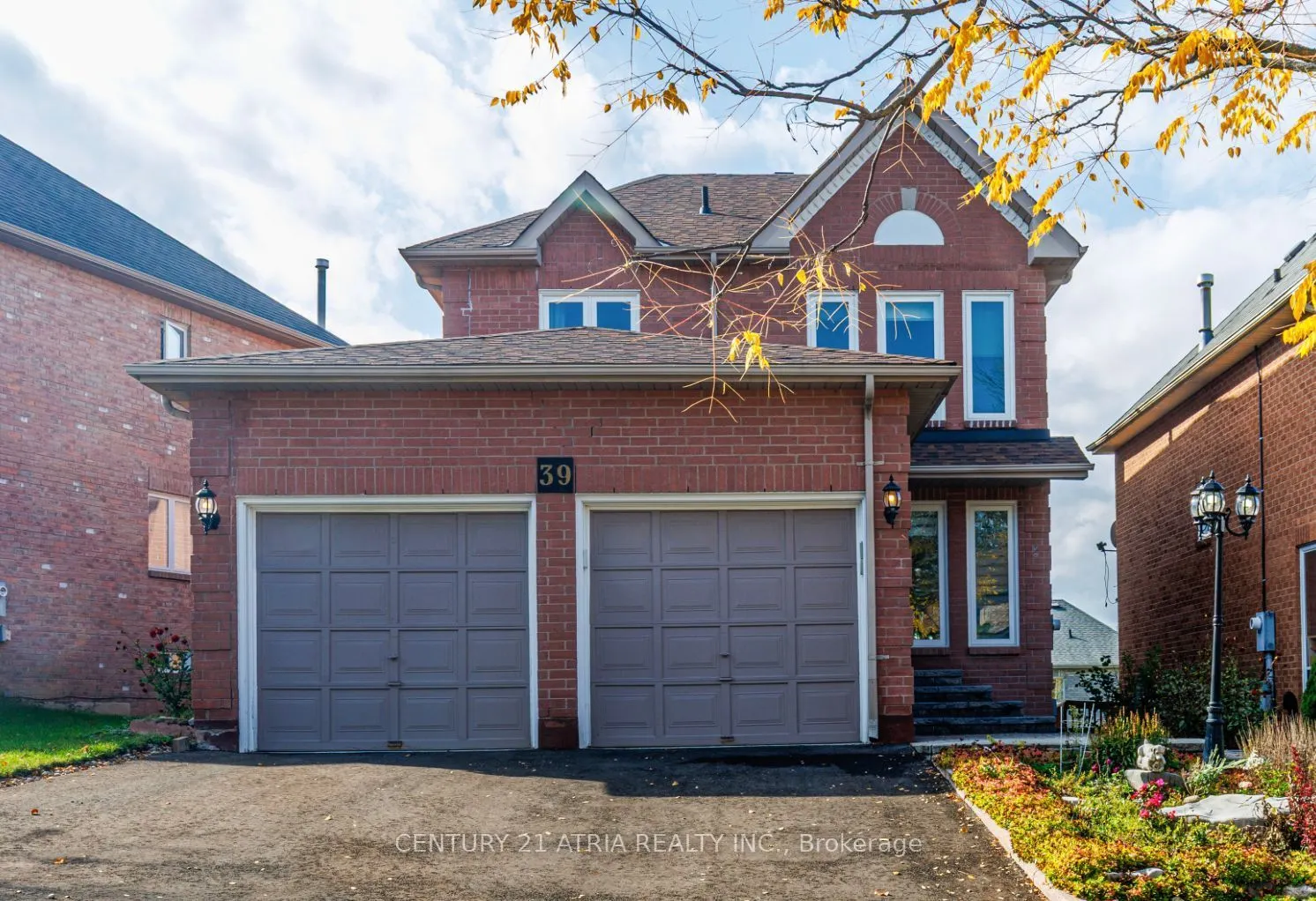 39 Chiswick Crescent
