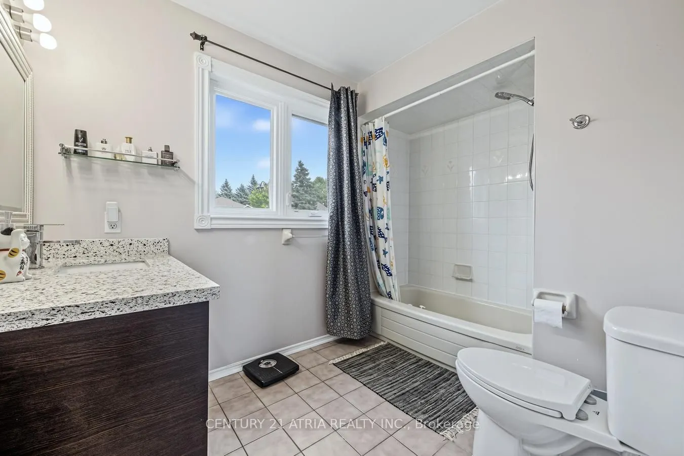 39 Chiswick Crescent