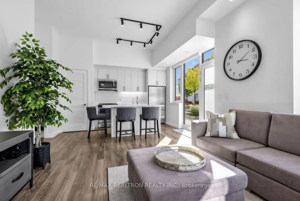 233 Broward Way #11