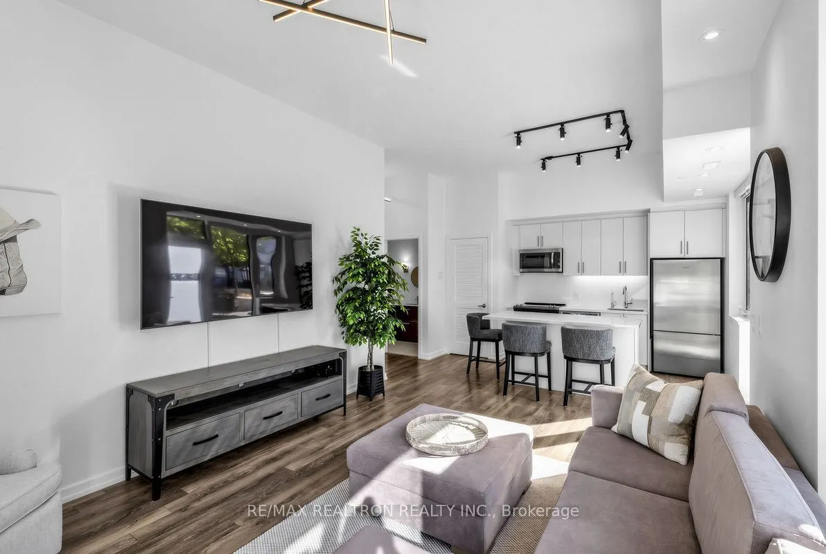 233 Broward Way #11