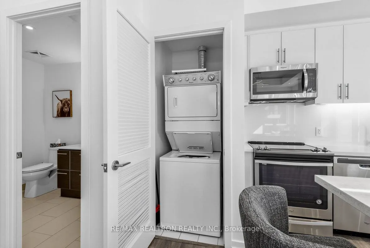 233 Broward Way #11