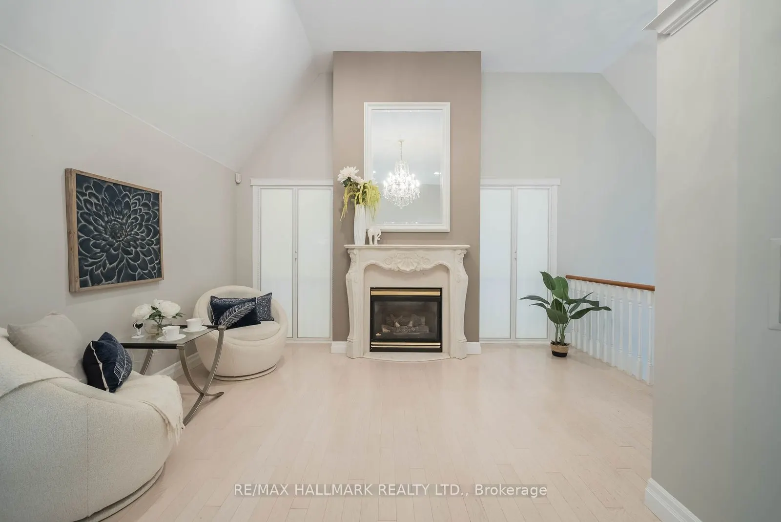 5016 Cherry Street