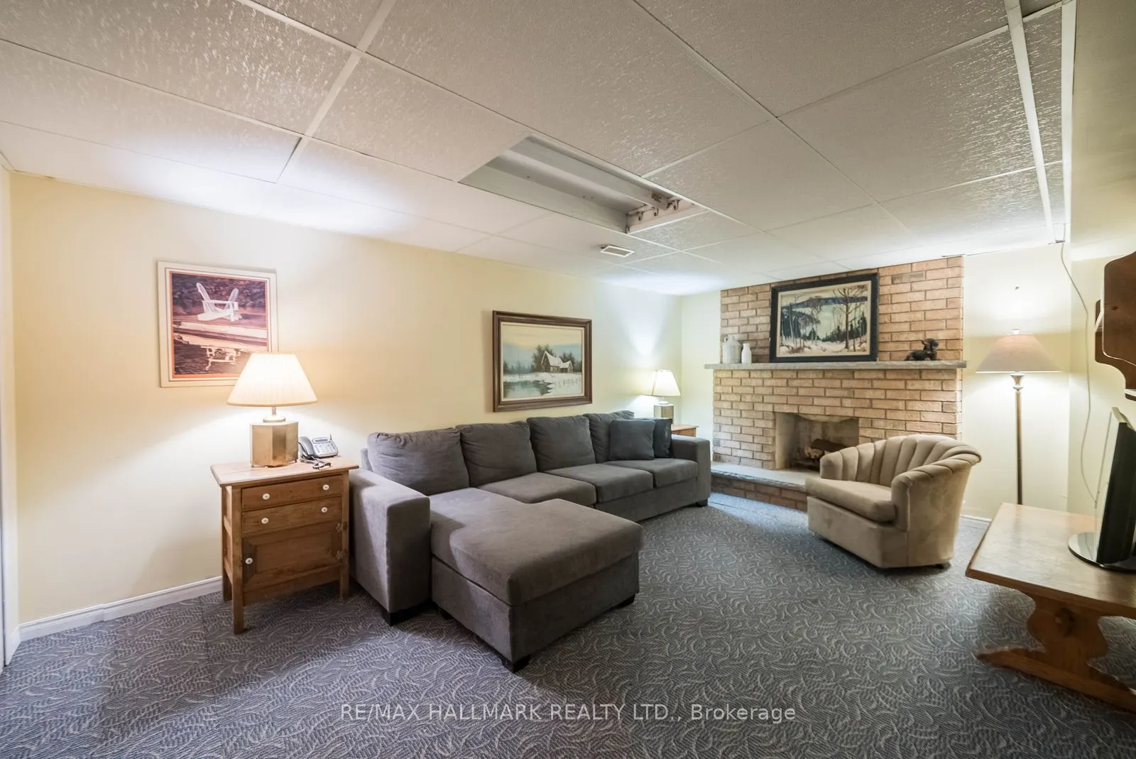 18 Whiteville Court