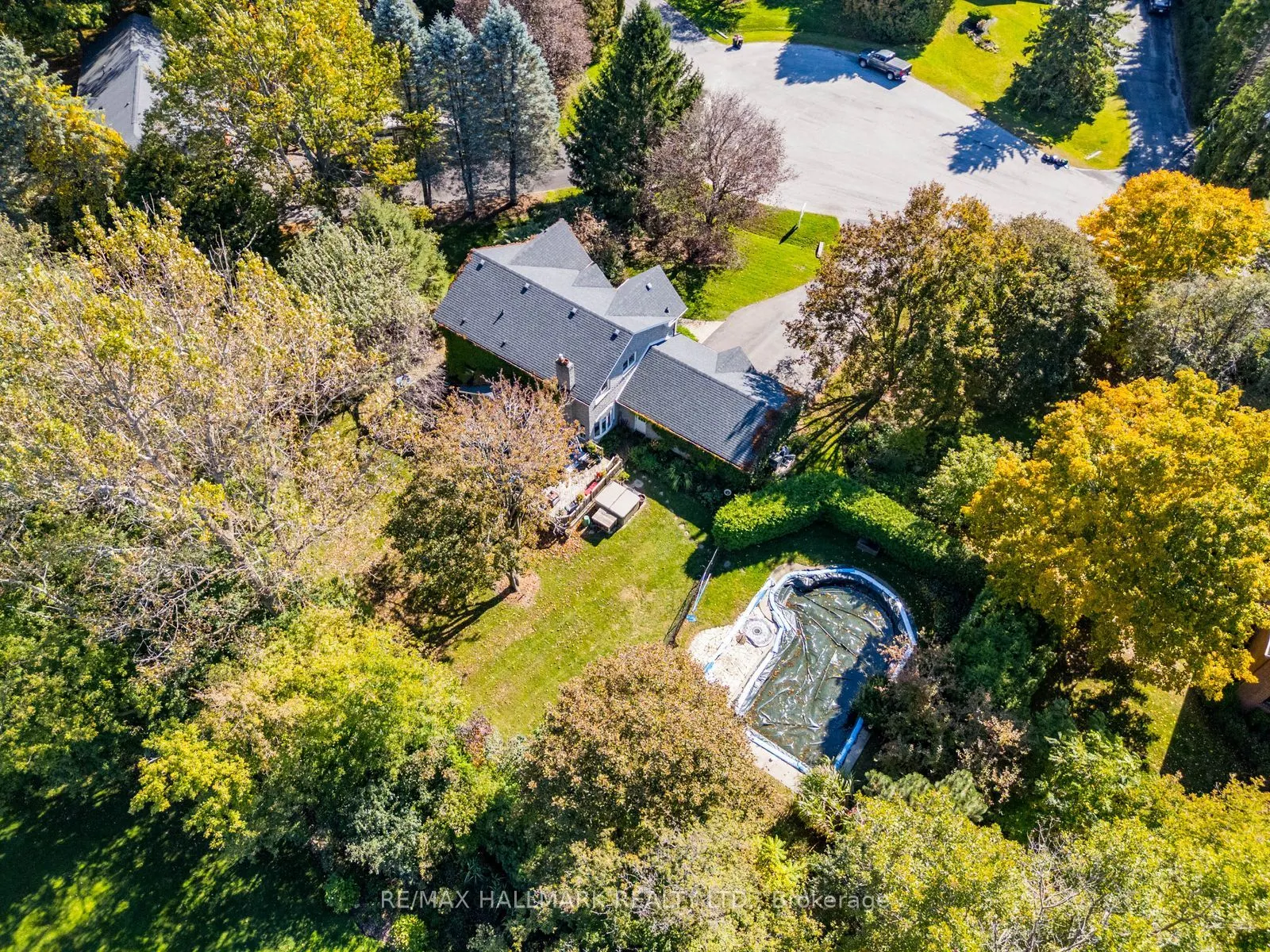 18 Whiteville Court