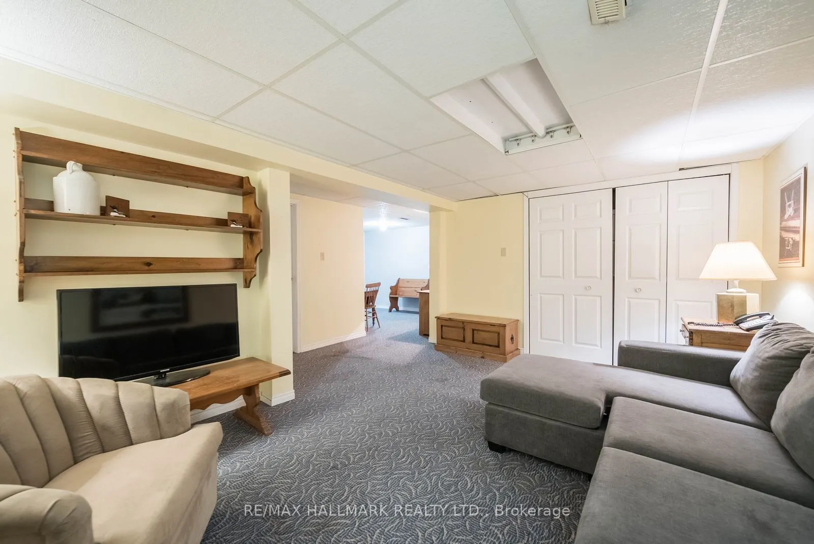 18 Whiteville Court