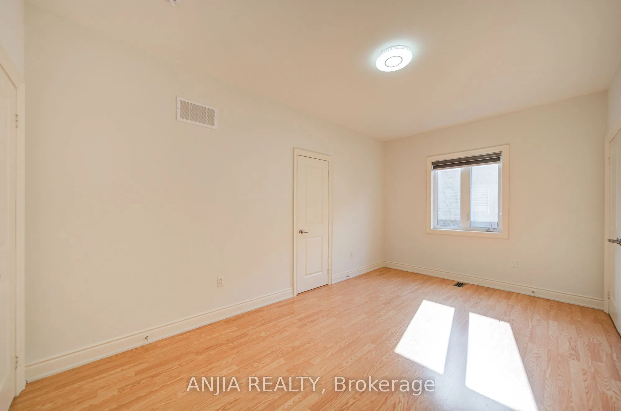 57 Betty May Crescent