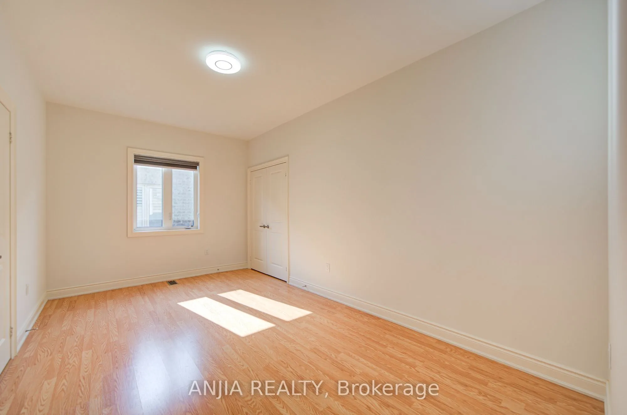 57 Betty May Crescent