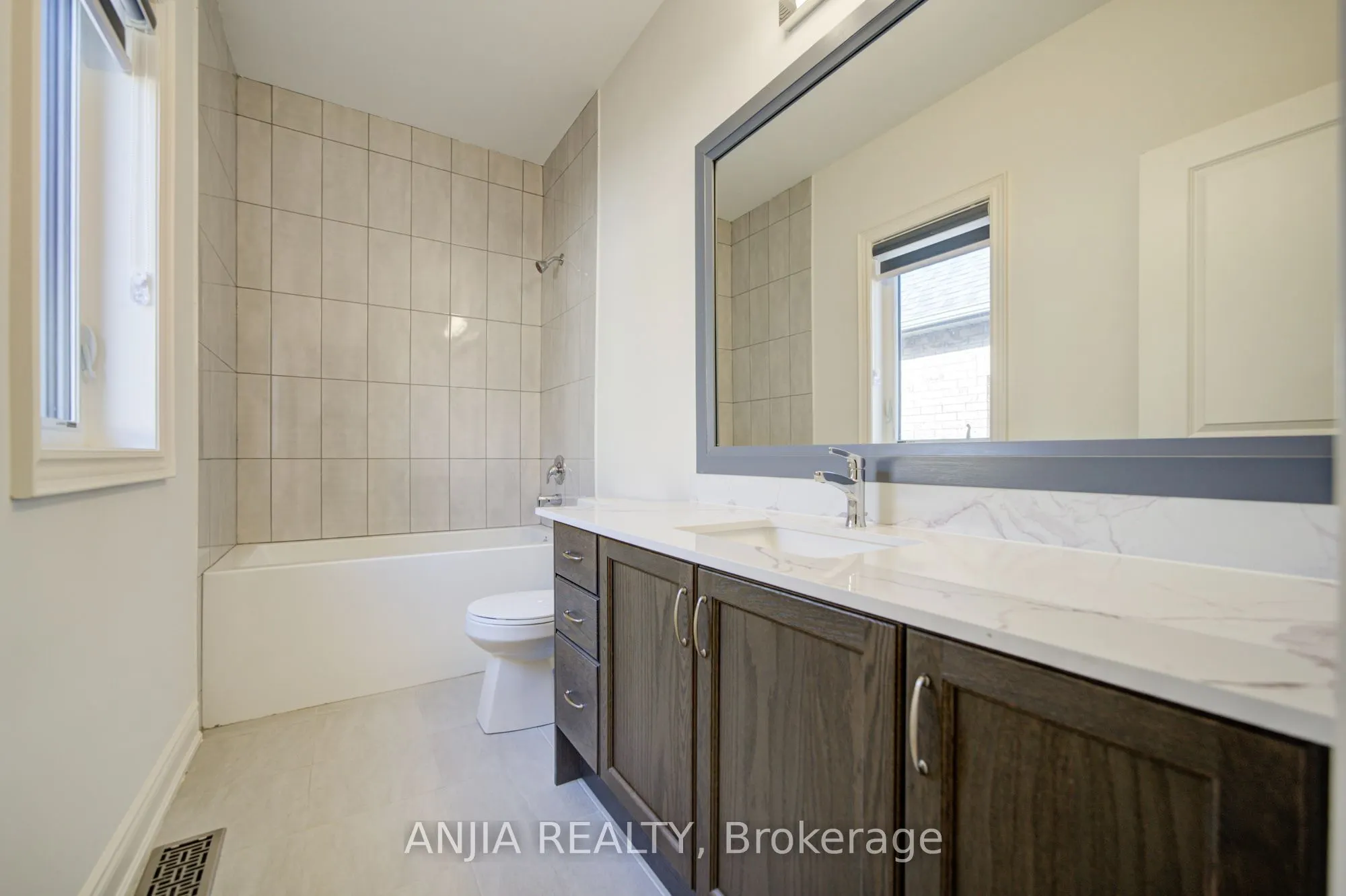 57 Betty May Crescent