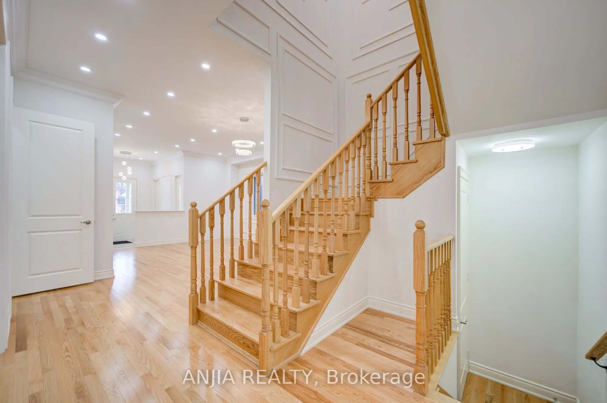 57 Betty May Crescent