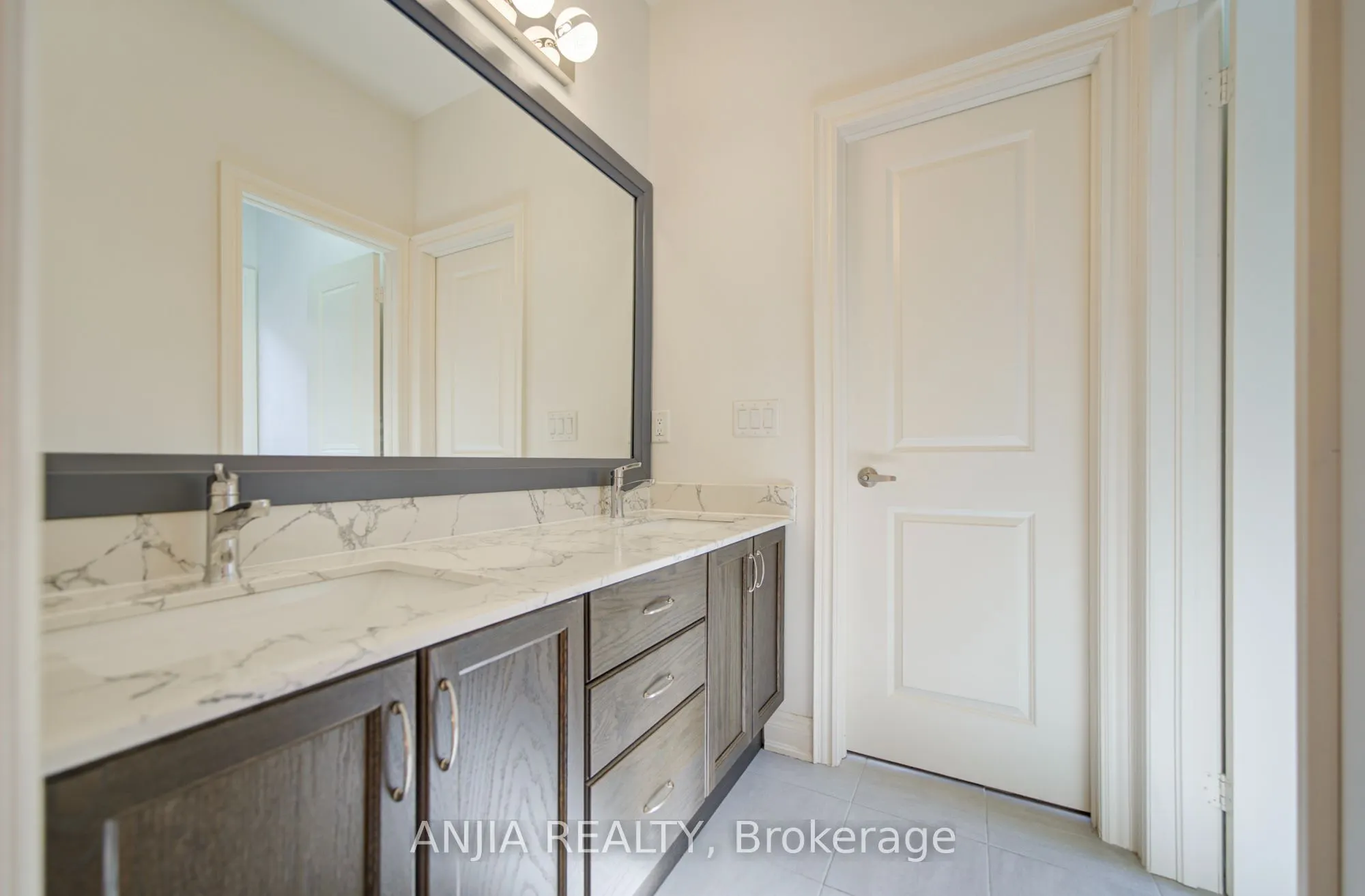 57 Betty May Crescent