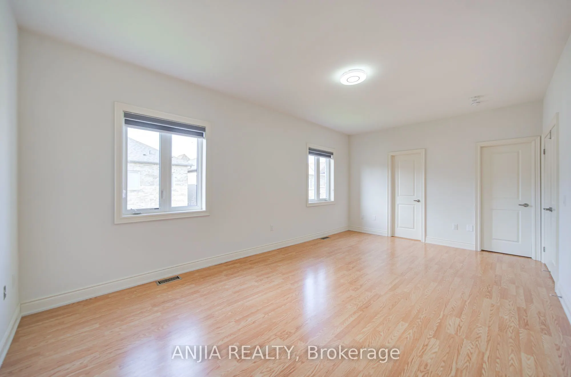 57 Betty May Crescent