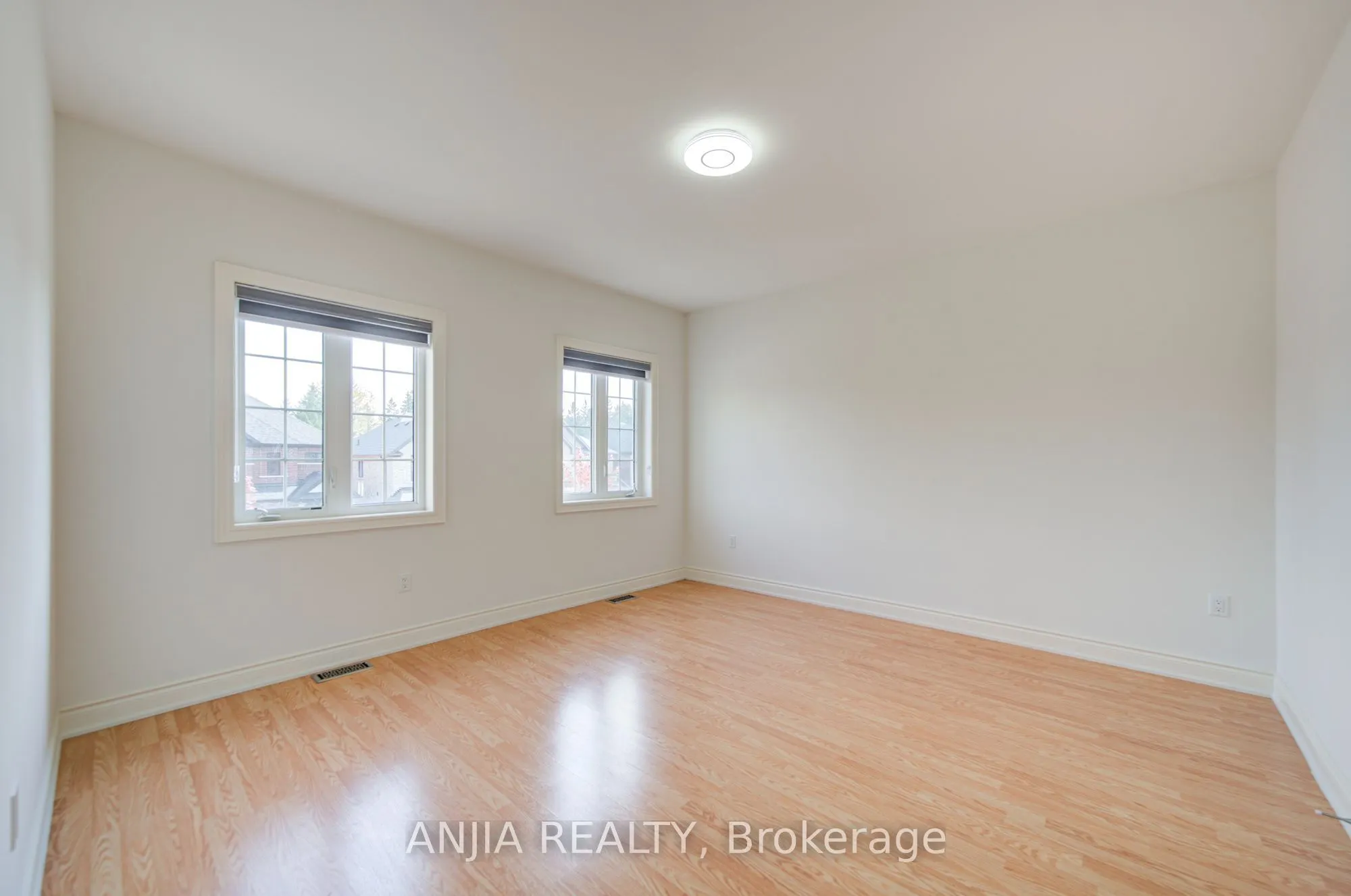 57 Betty May Crescent