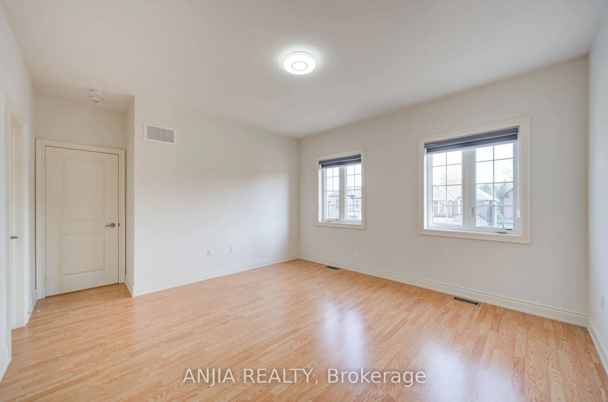 57 Betty May Crescent