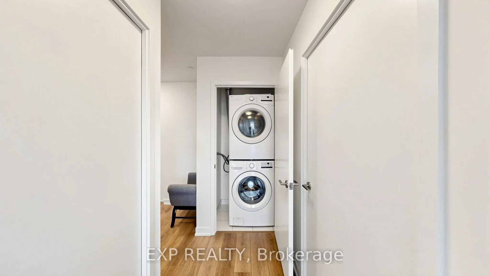 292 Verdale Crossing #1412