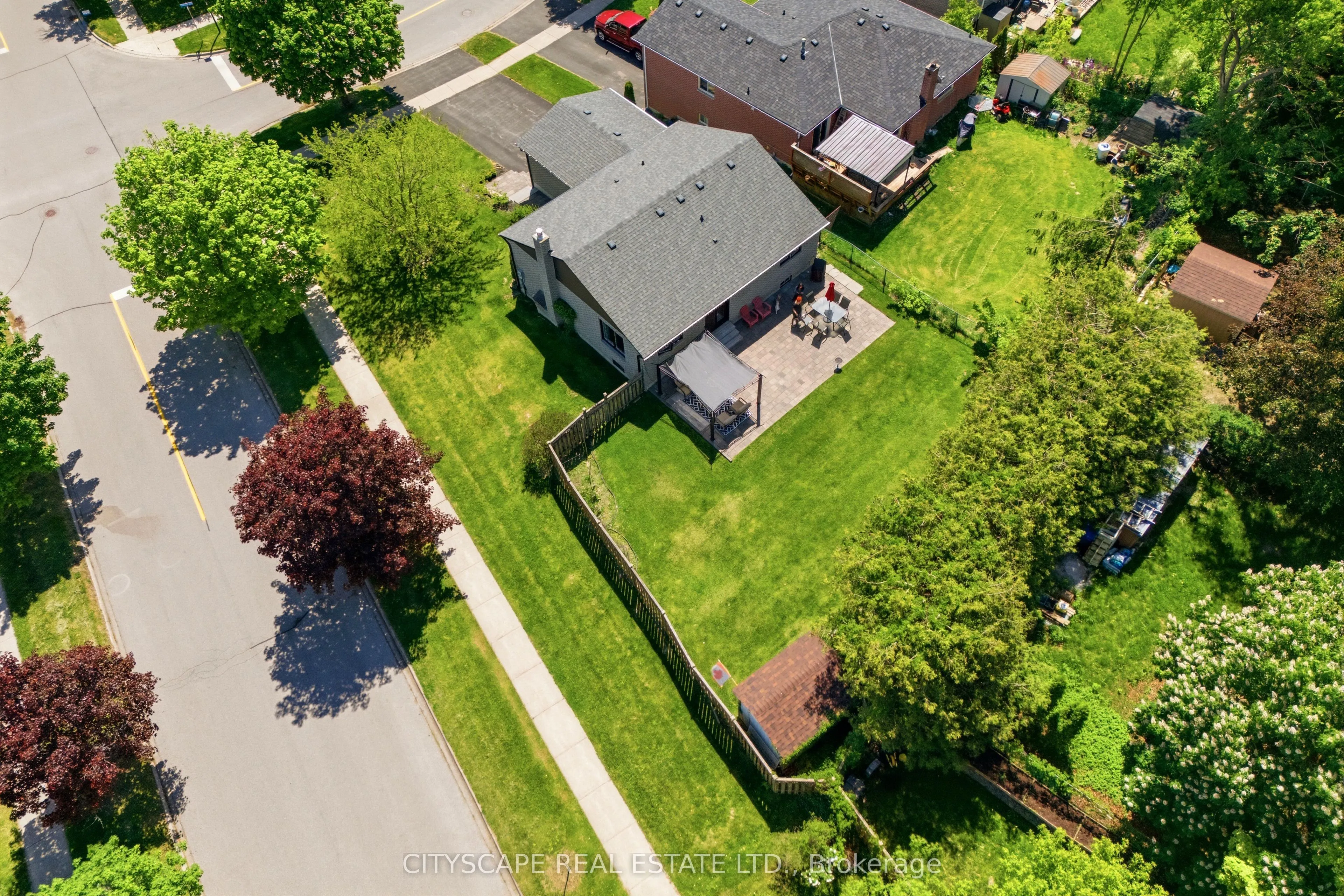 44 Stonehill Boulevard