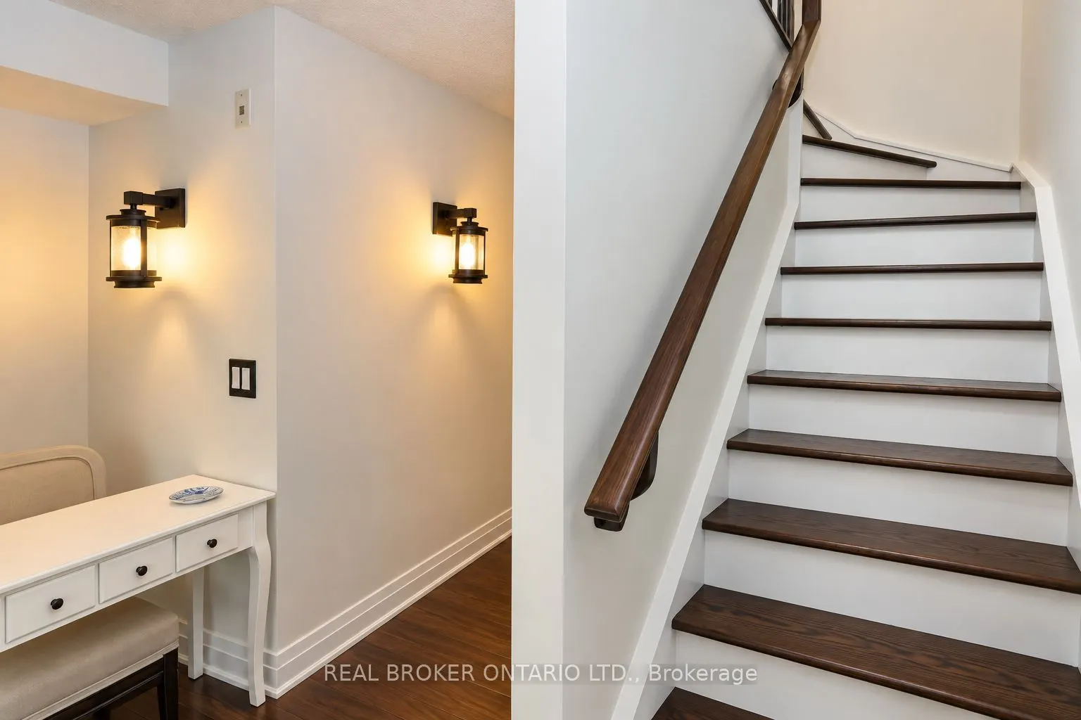 12 Woodstream Boulevard #111