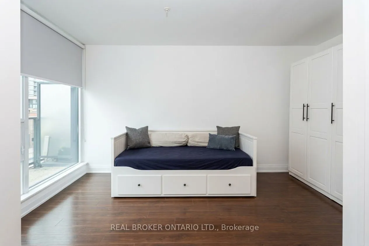 12 Woodstream Boulevard #111