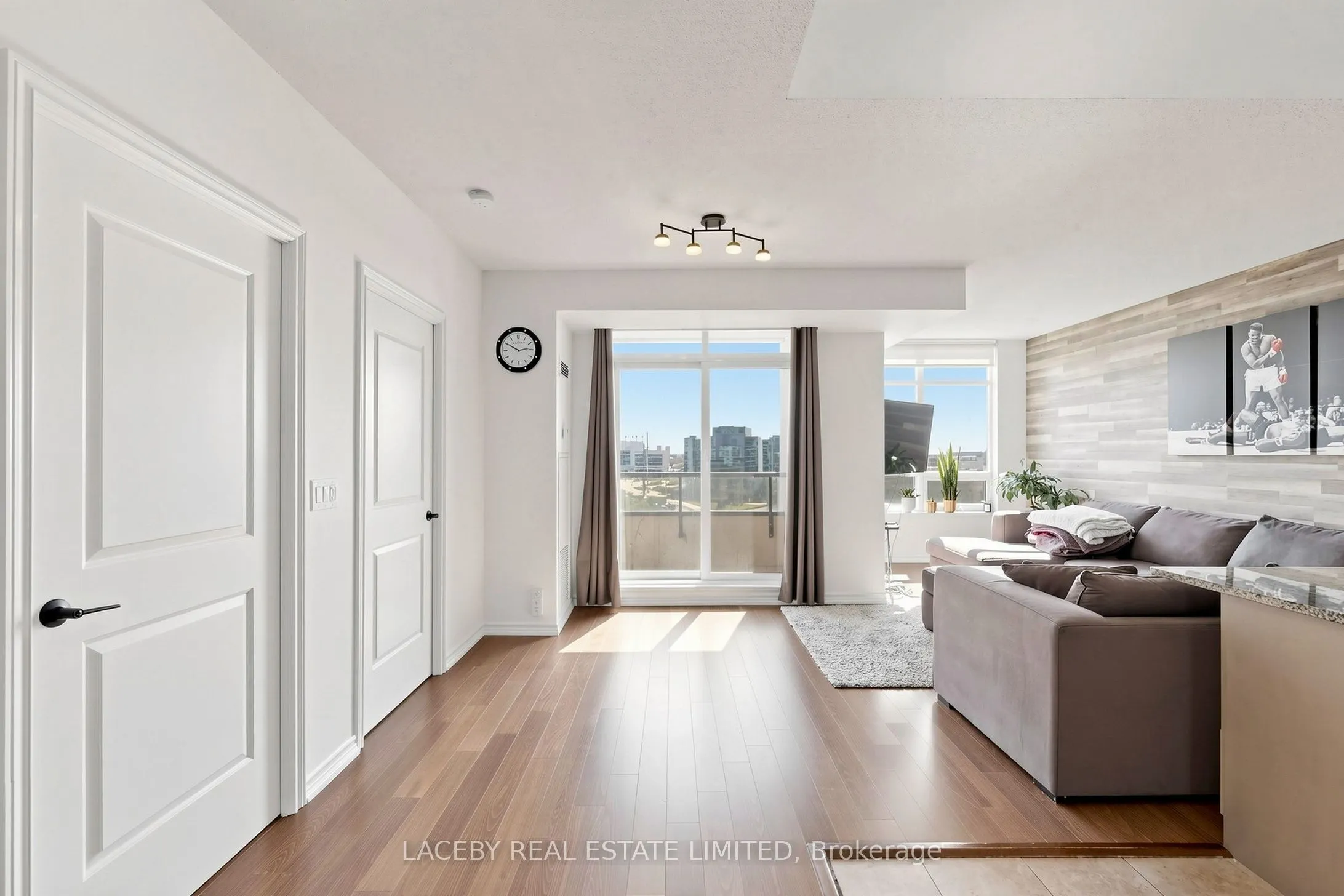 9235 Jane Street #509