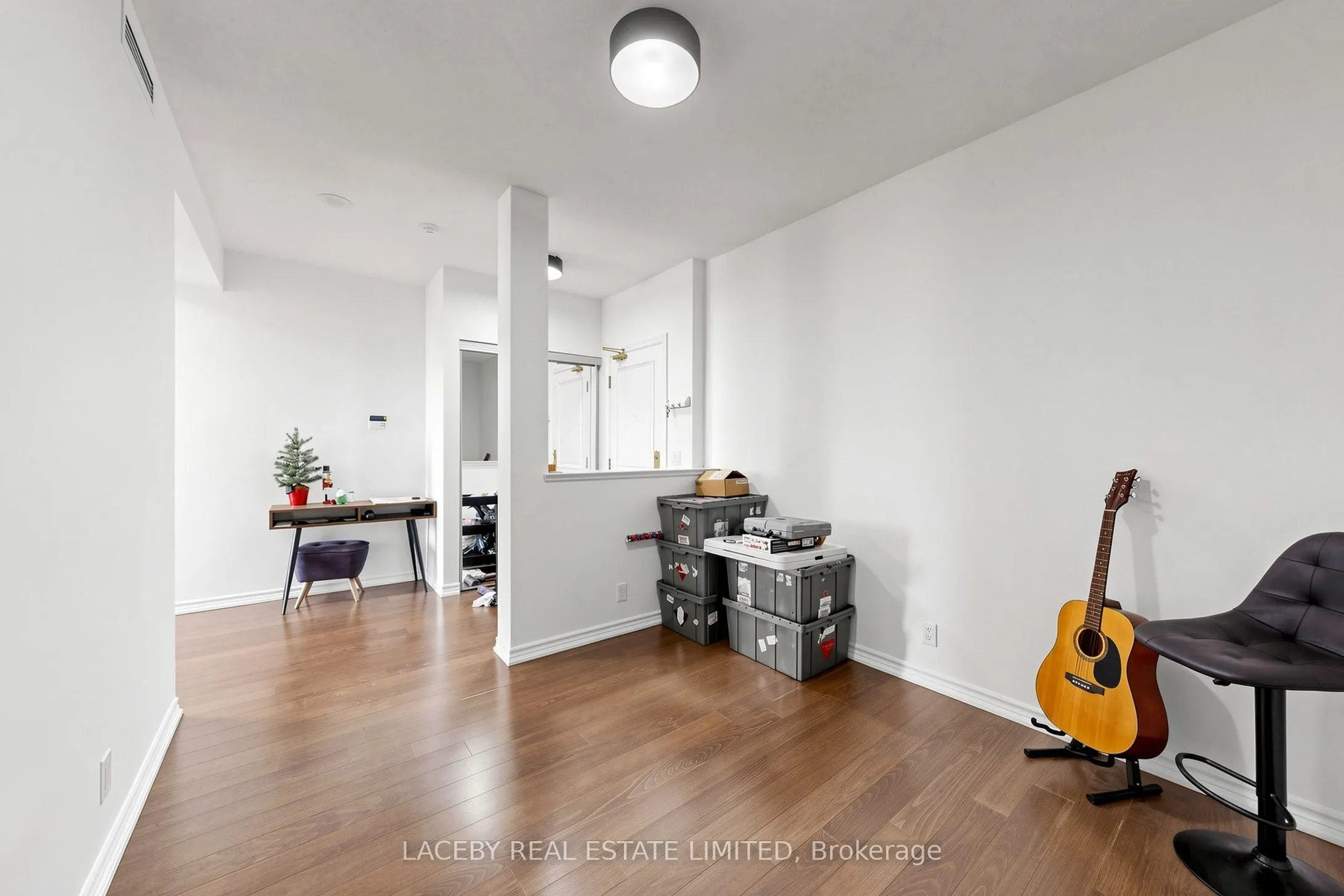 9235 Jane Street #509