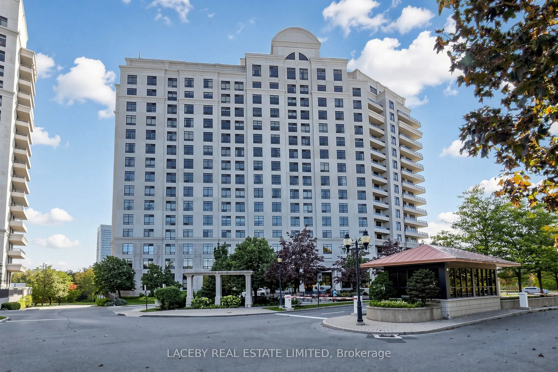 9235 Jane Street #509