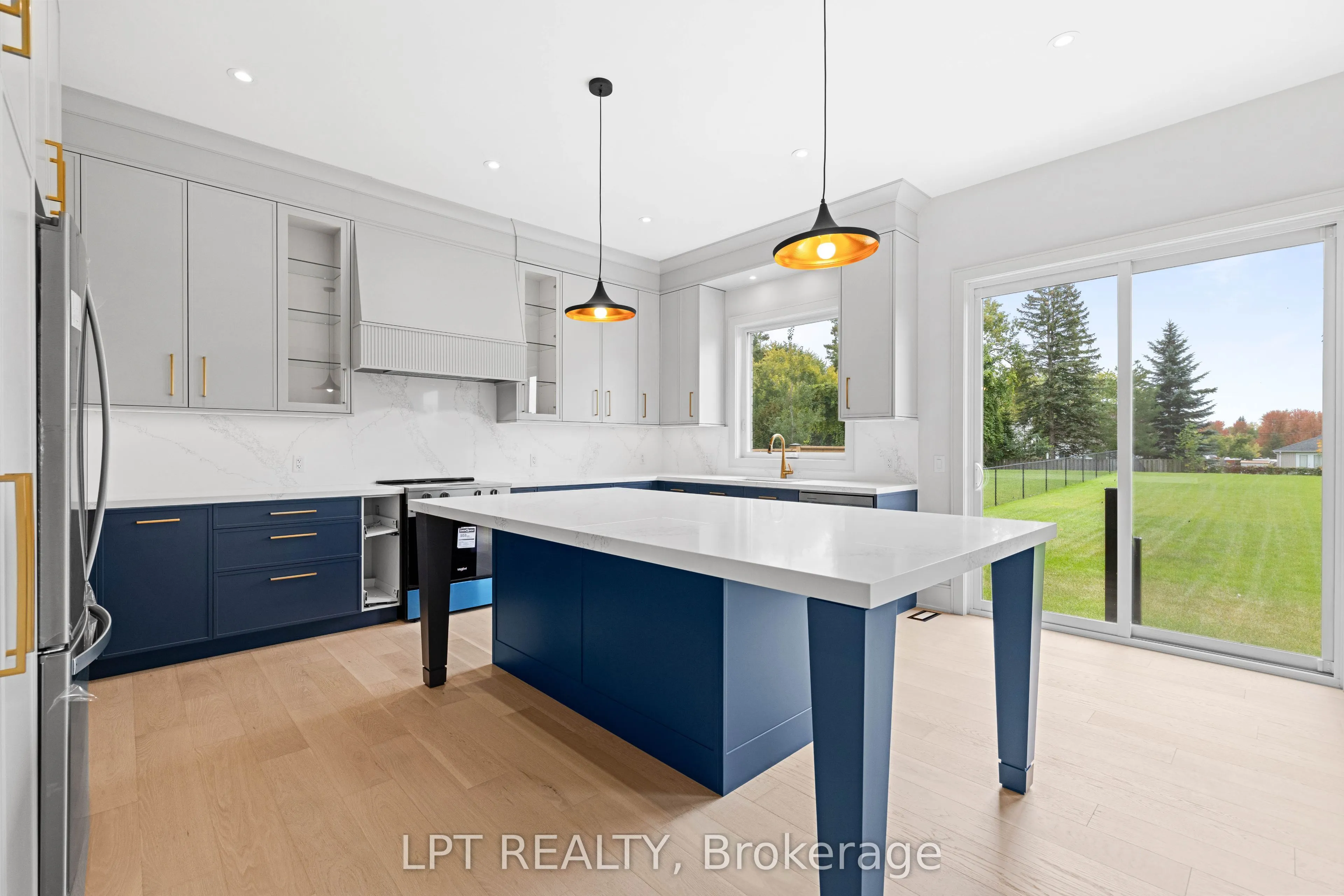 5 Richmond Park Drive