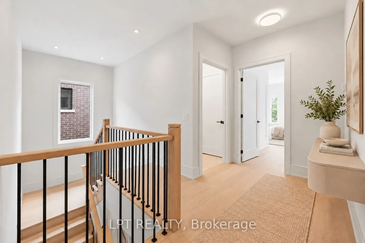 5 Richmond Park Drive