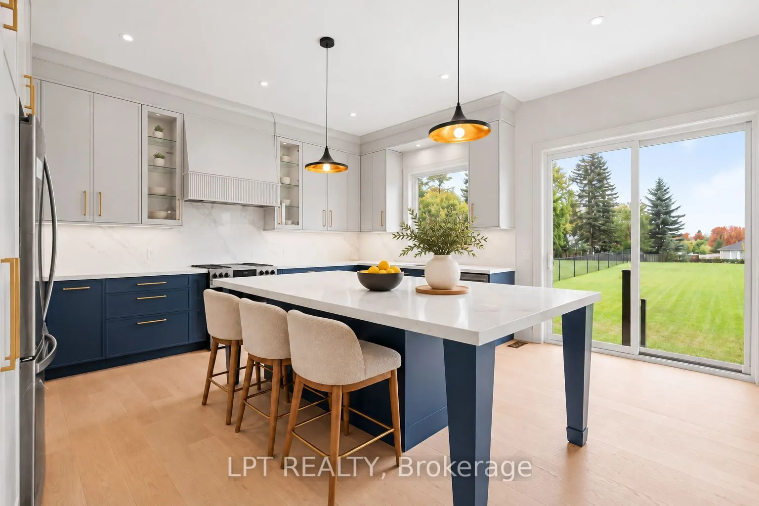 5 Richmond Park Drive