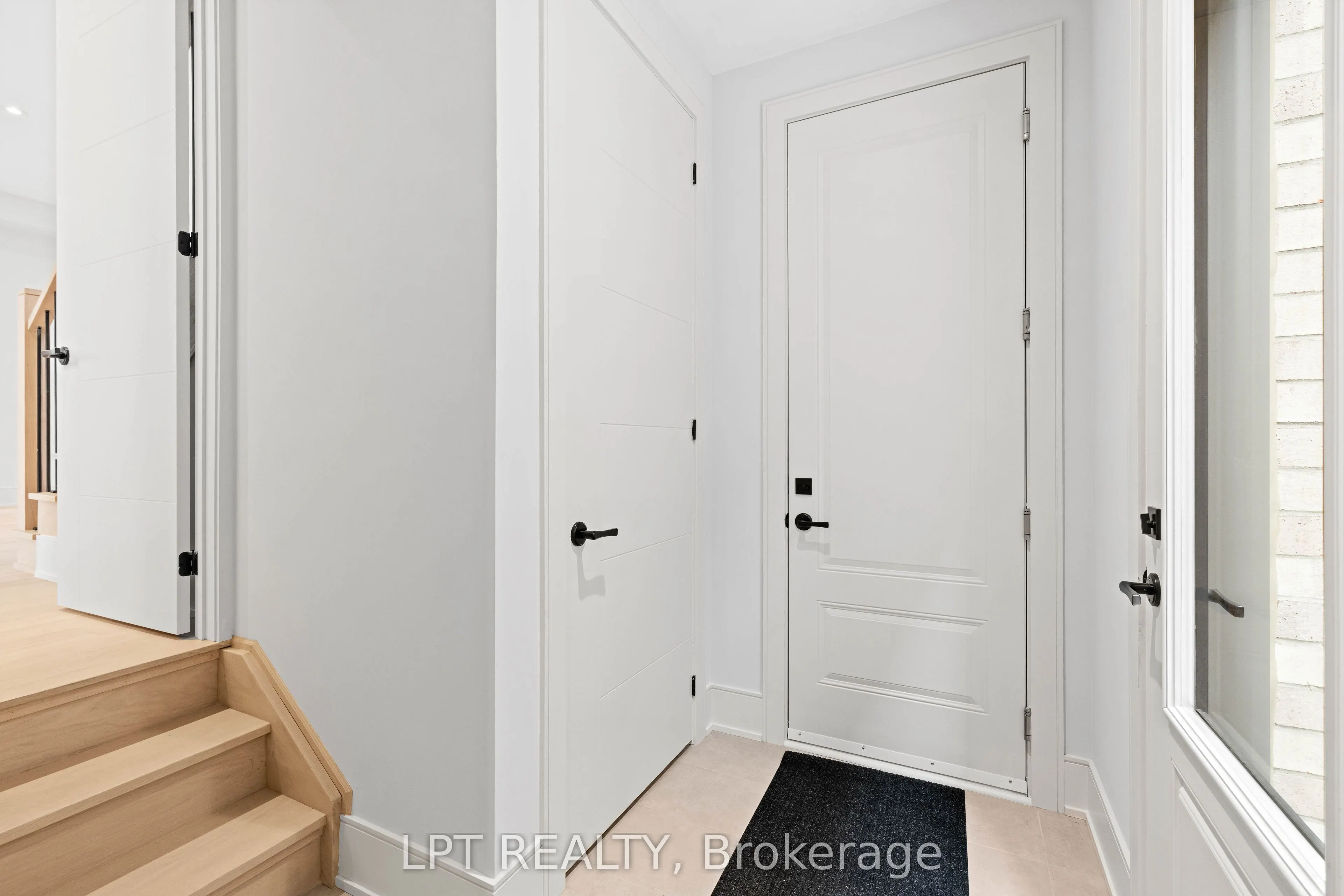5 Richmond Park Drive