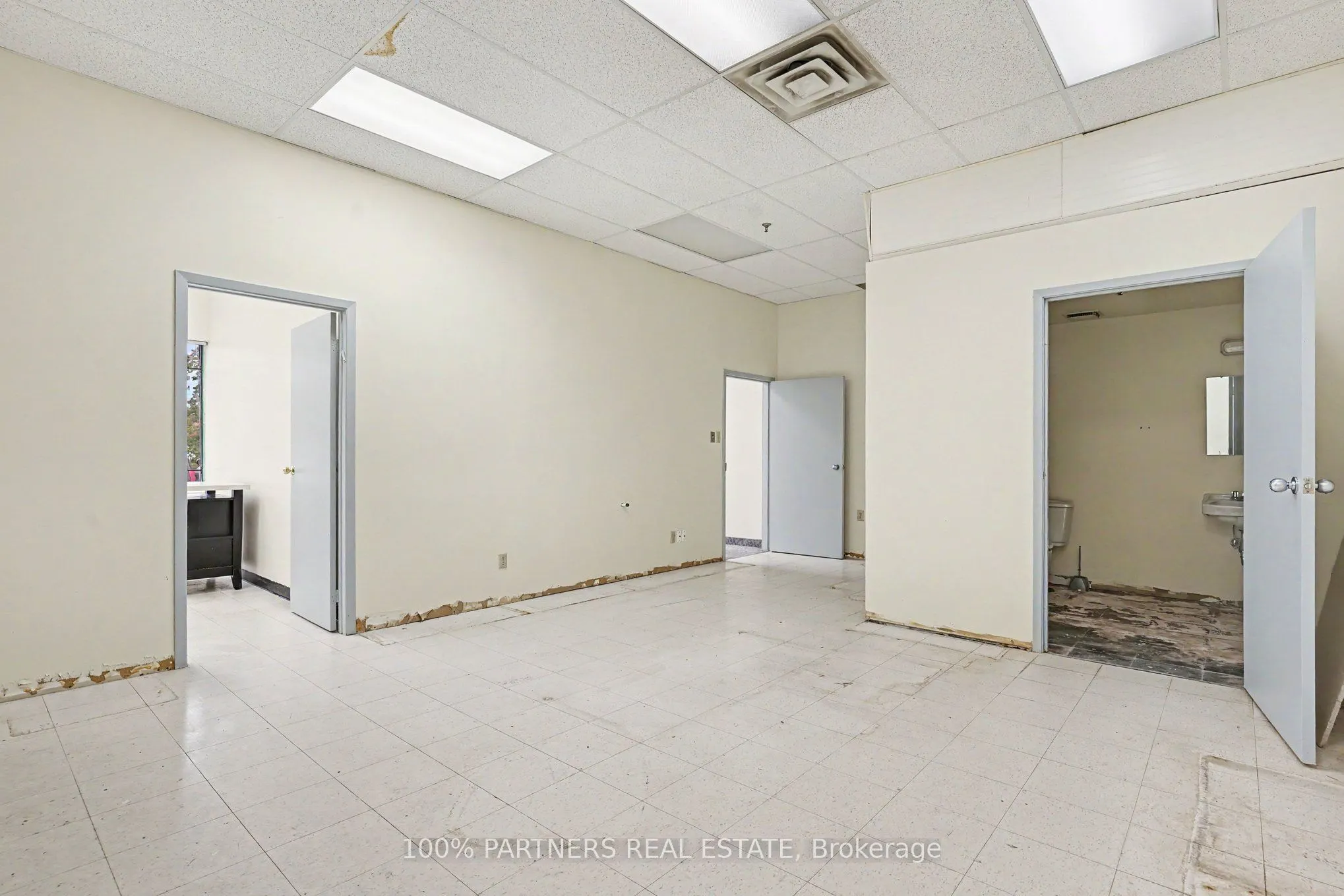 145 Konrad Crescent #3