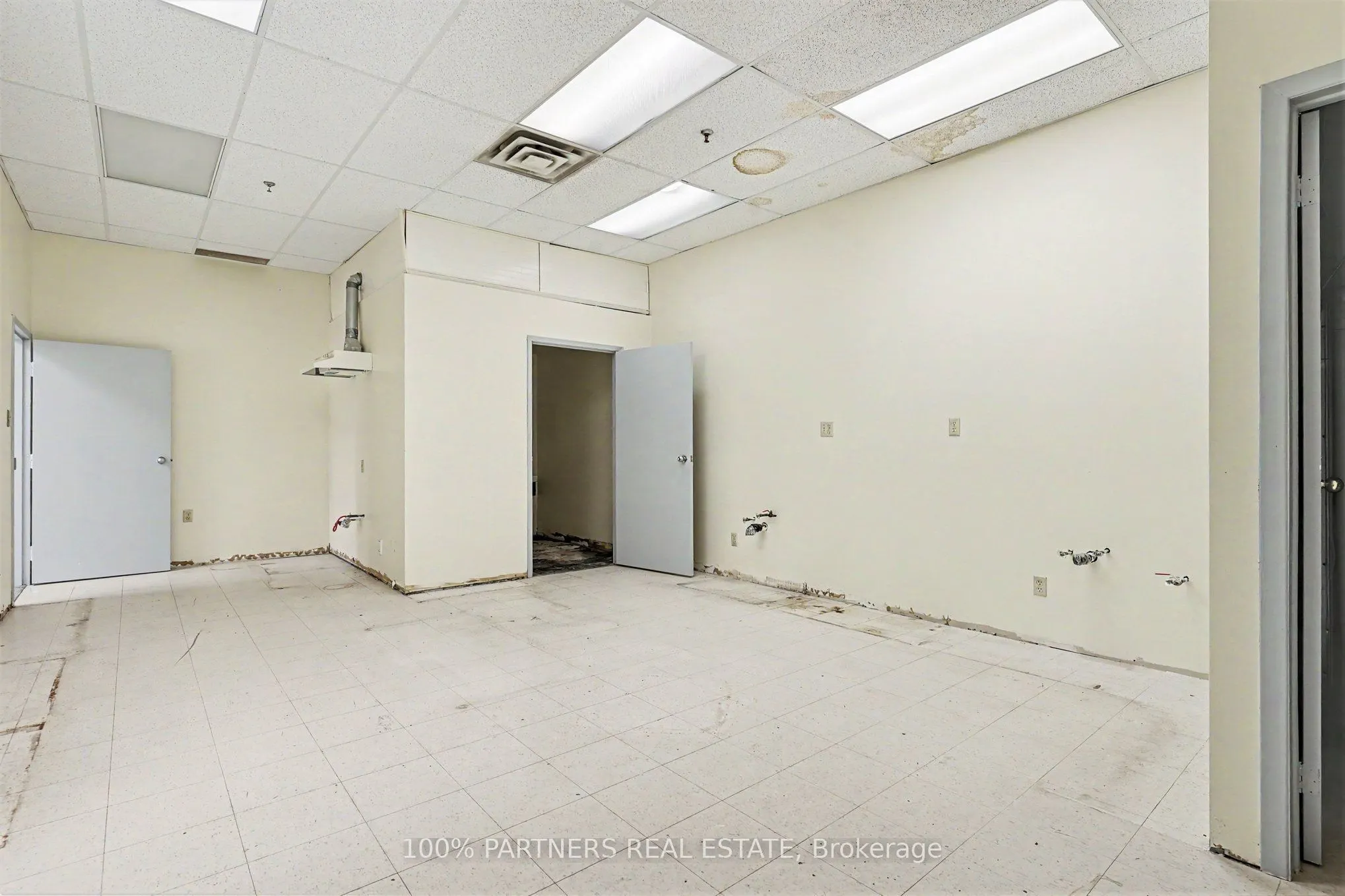 145 Konrad Crescent #3