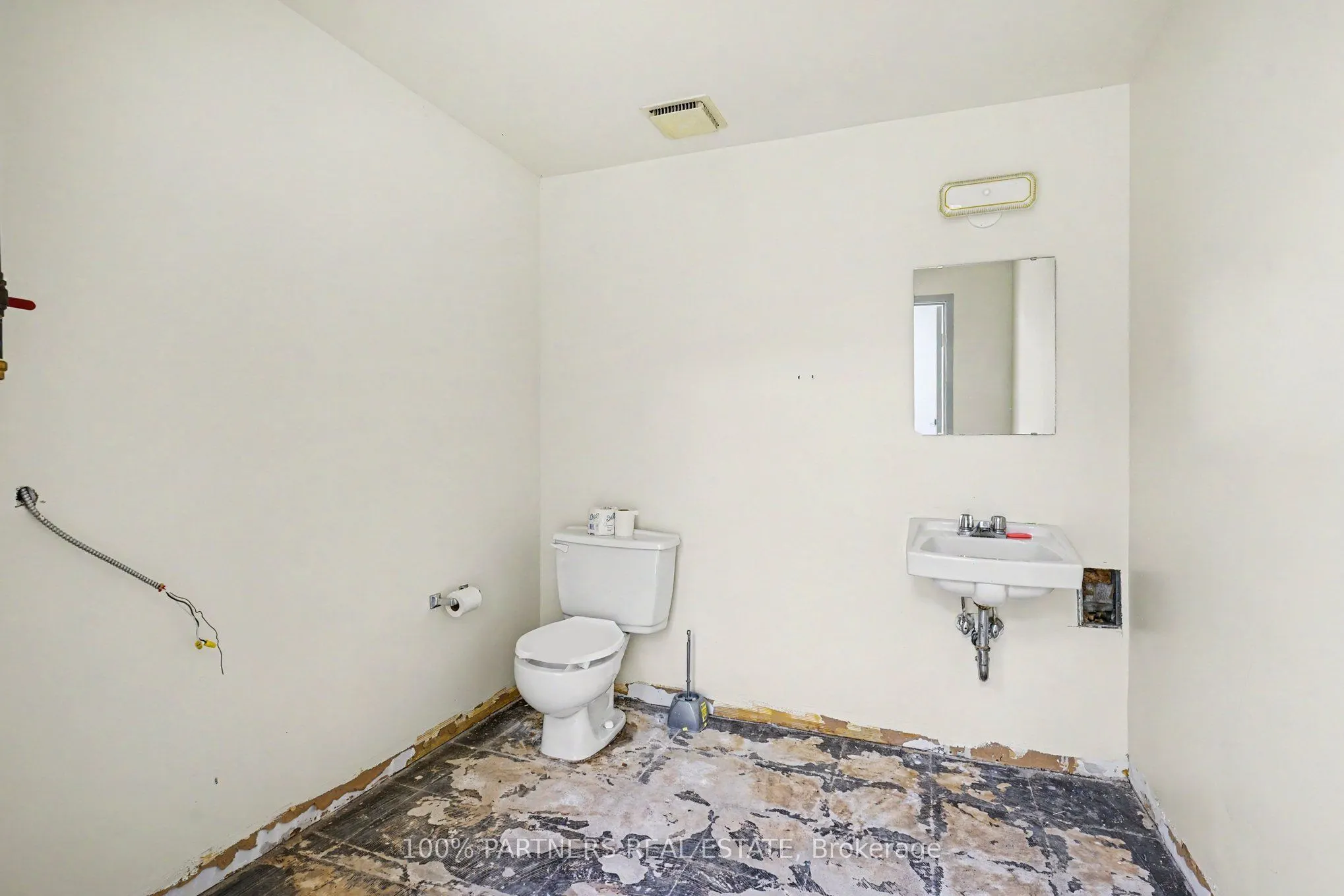 145 Konrad Crescent #3