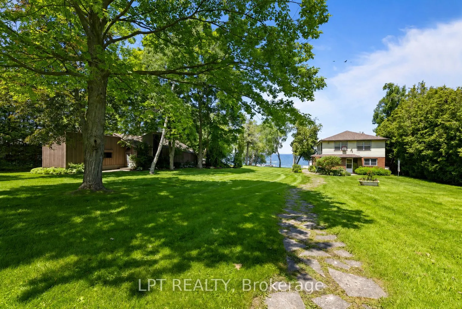 678 Lake Drive E