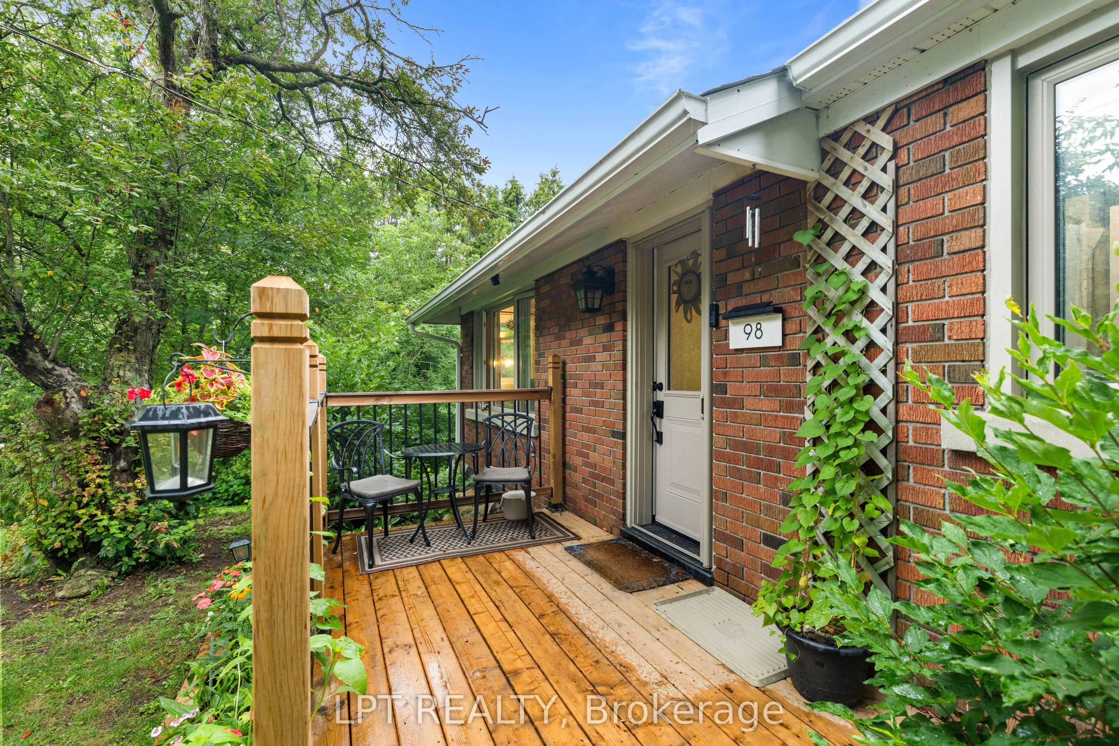 98 Don Mor Drive