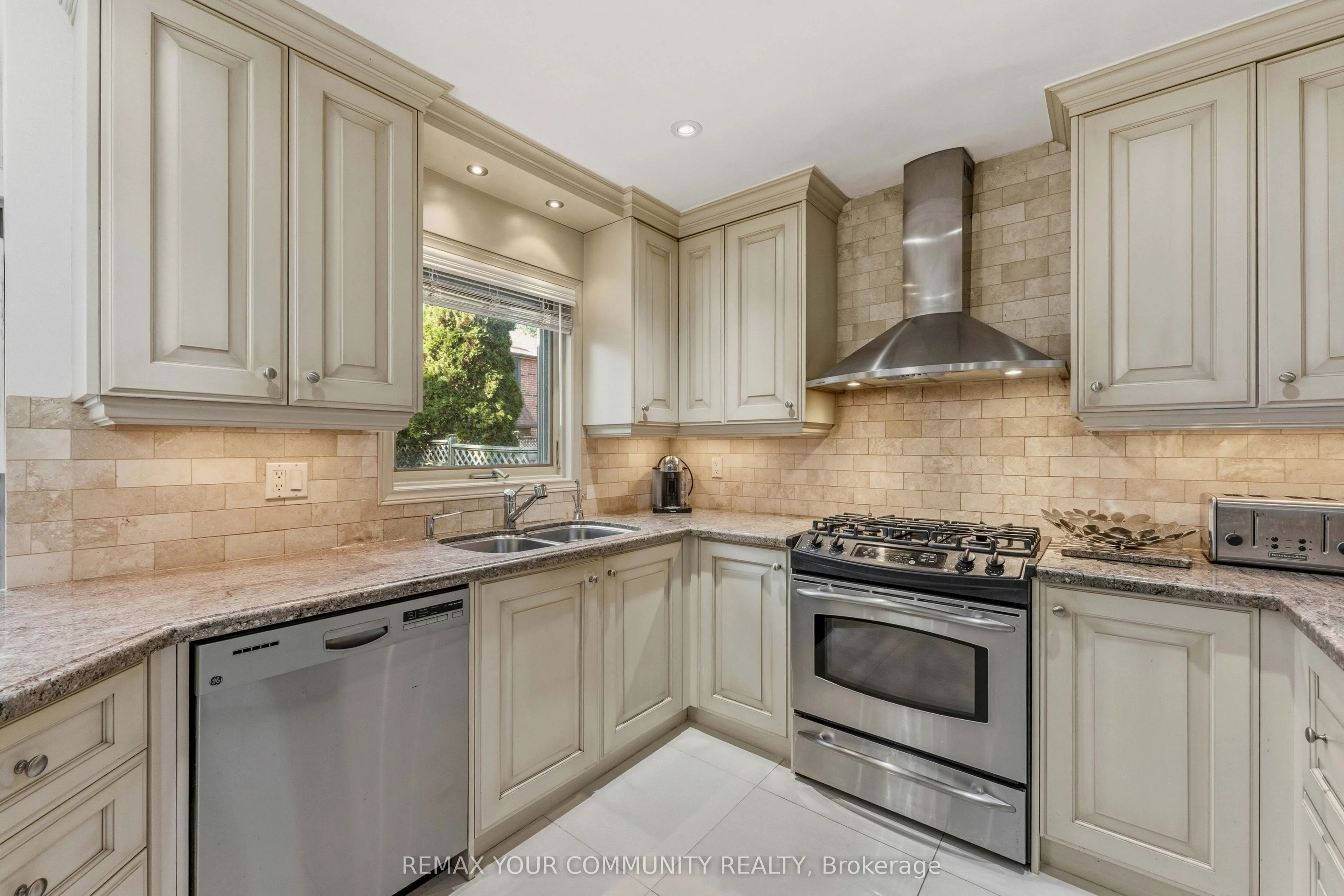 171 Rosedale Heights Drive